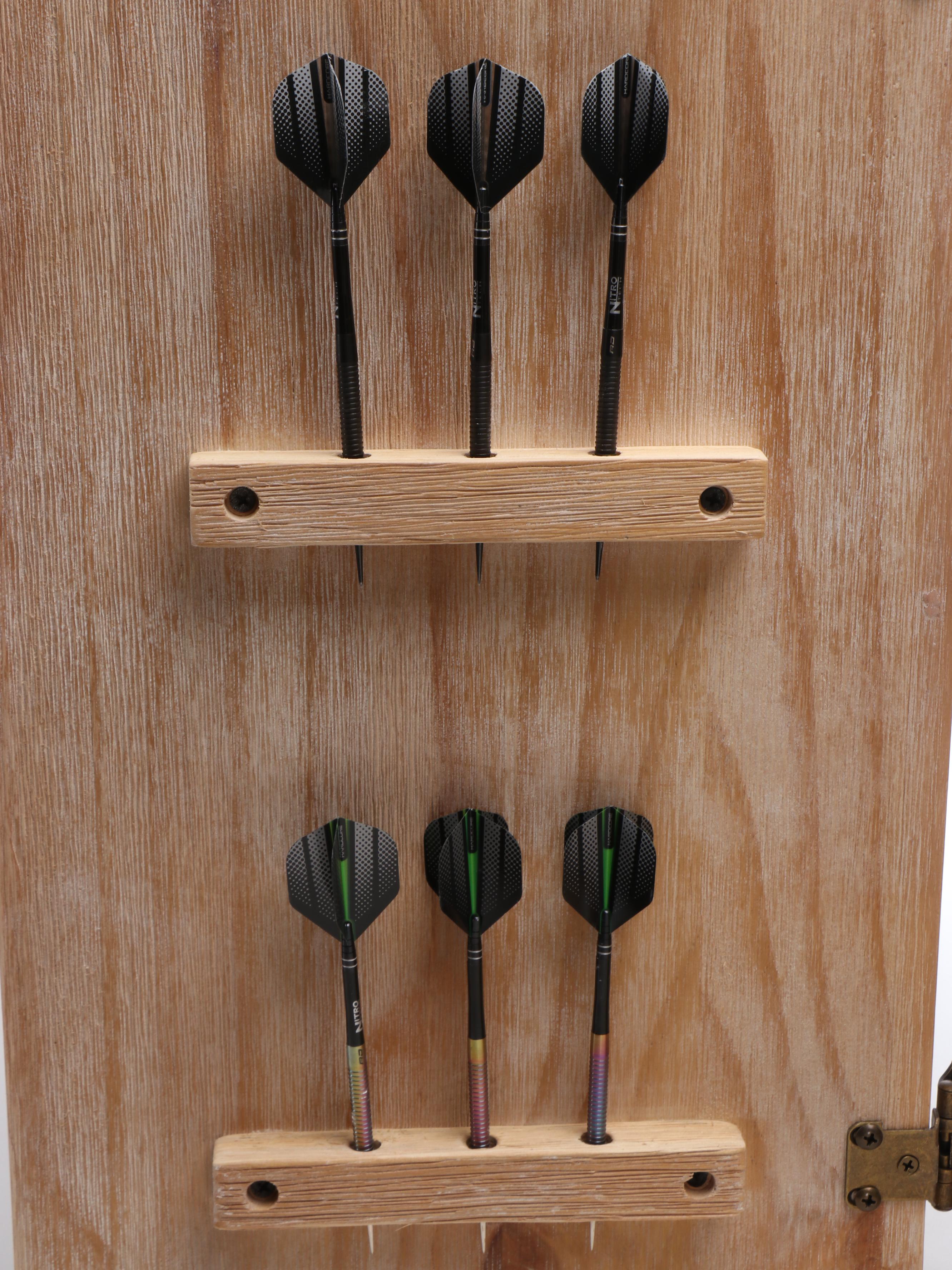 Winmau Blade 6 Dartboard in Cabinet and Dart Mat