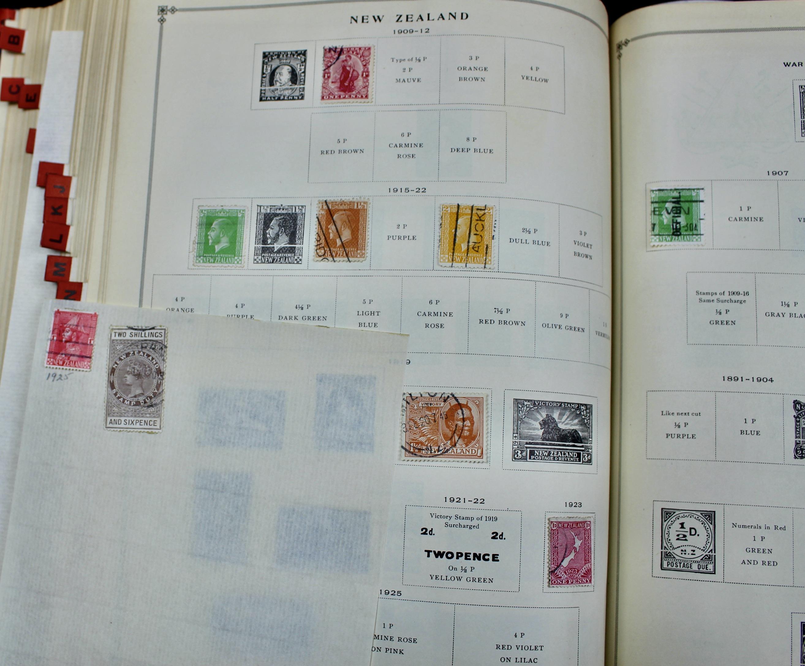 1930 International Junior Postage Stamp Album