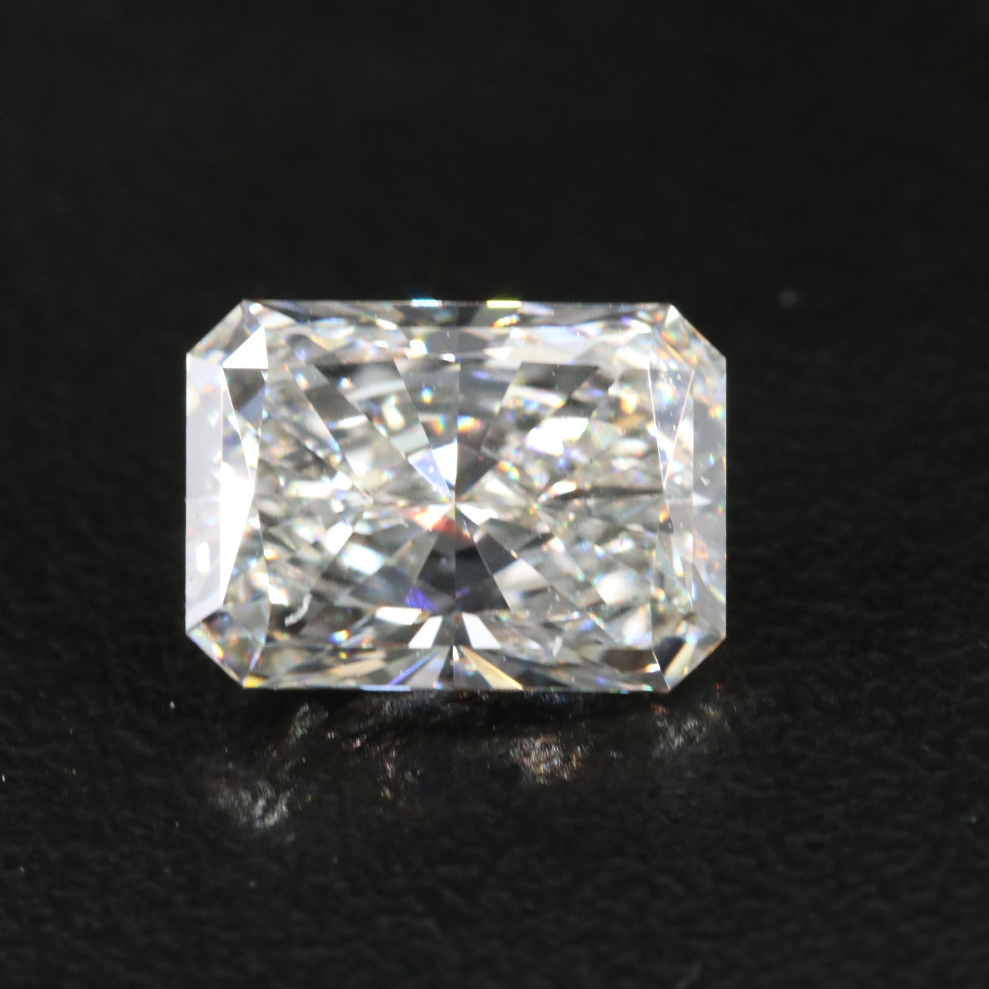 Loose 2.52 CT Lab Grown Diamond with IGI Report