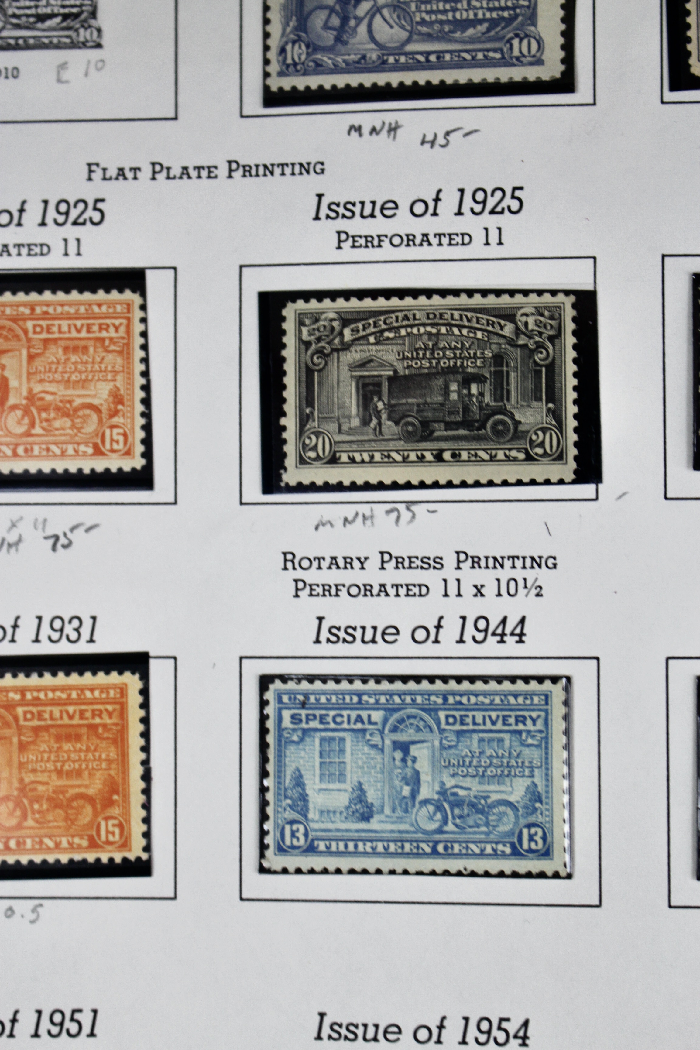 Extensive U.S. Special Delivery Postage Stamp Collection