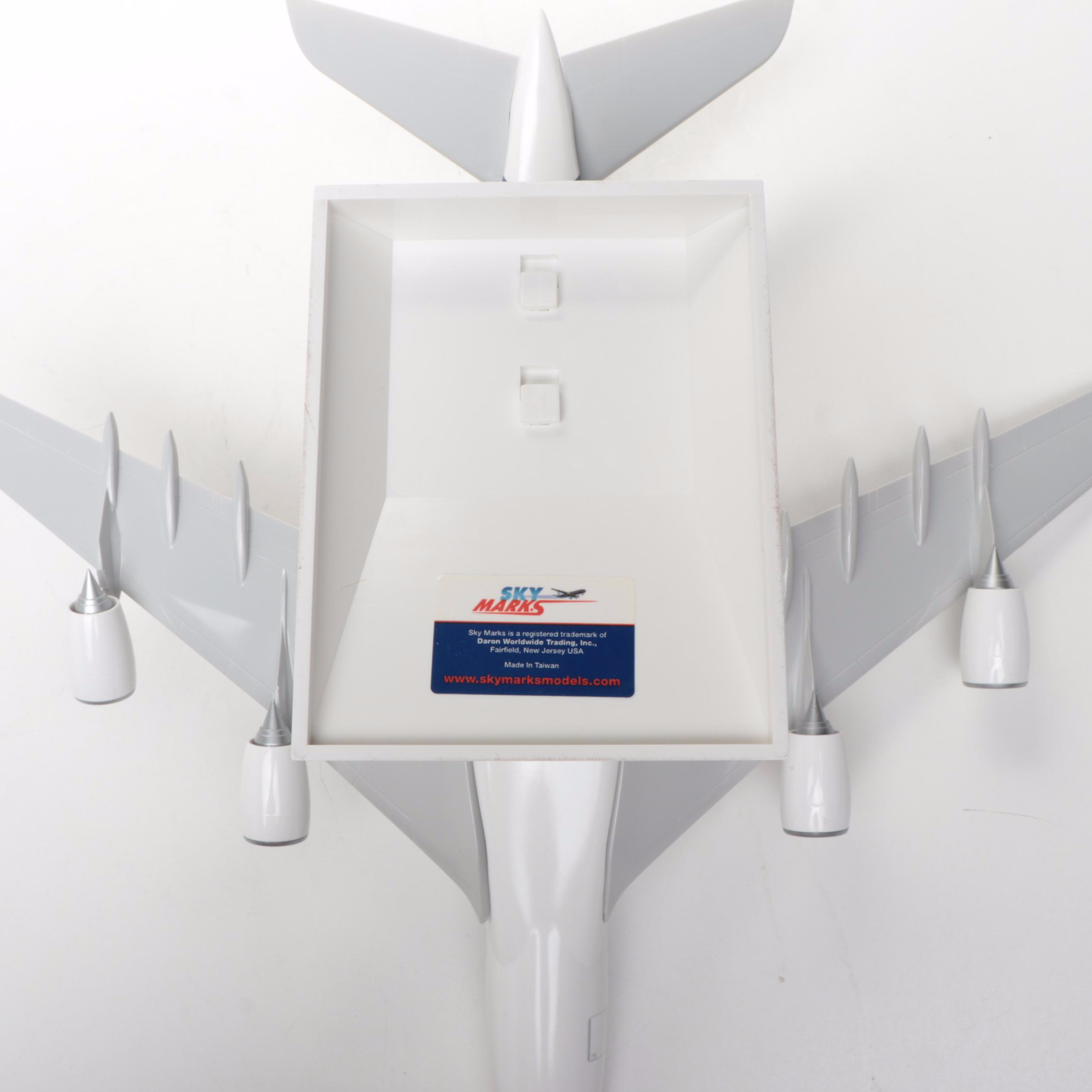 Sky Marks Airbus A380 and Emirates Airbus A380-800 Model Airplanes