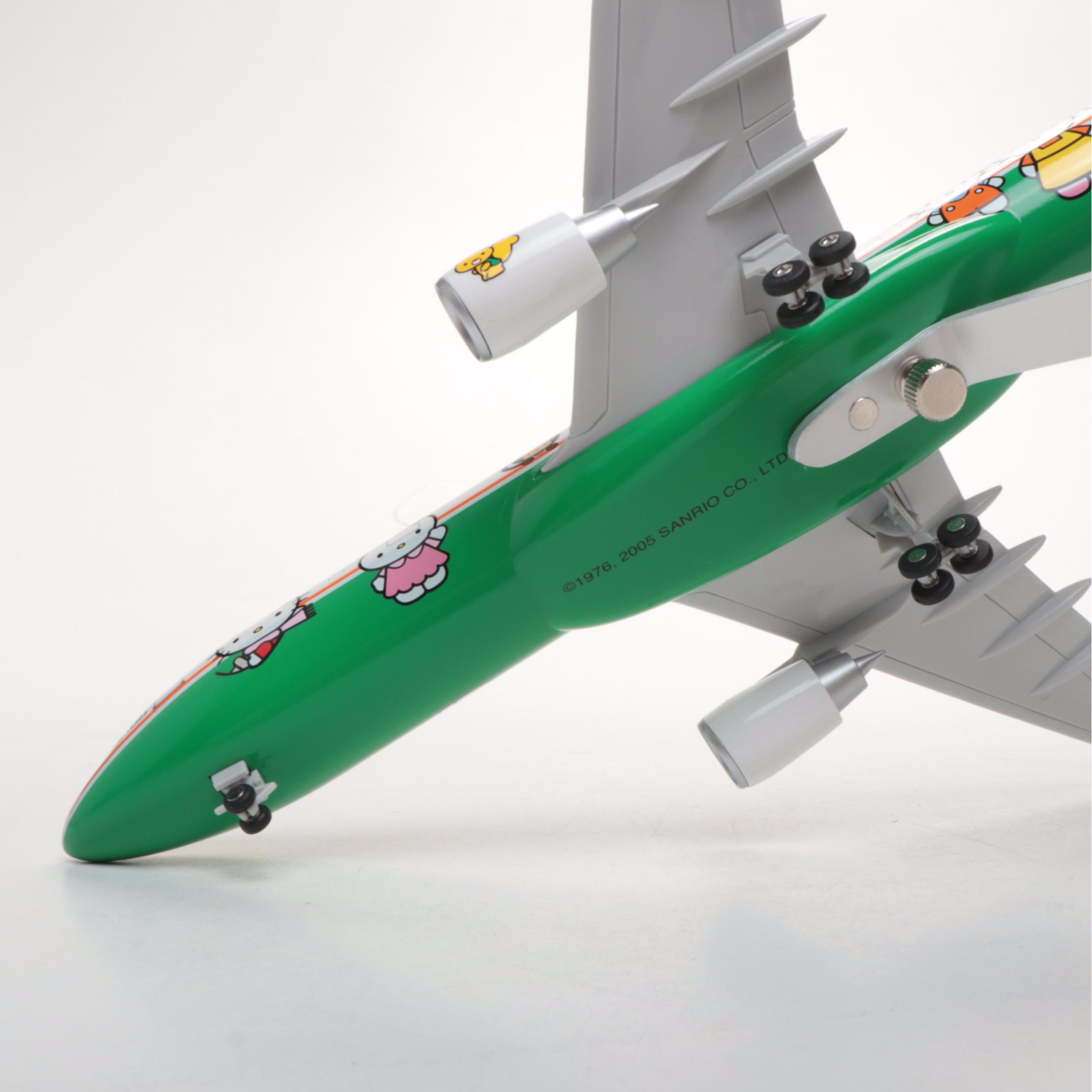 Eva Air B-16303 Hello Kitty, Airbus A330 and Boeing 737 Max Model Airplanes,2005