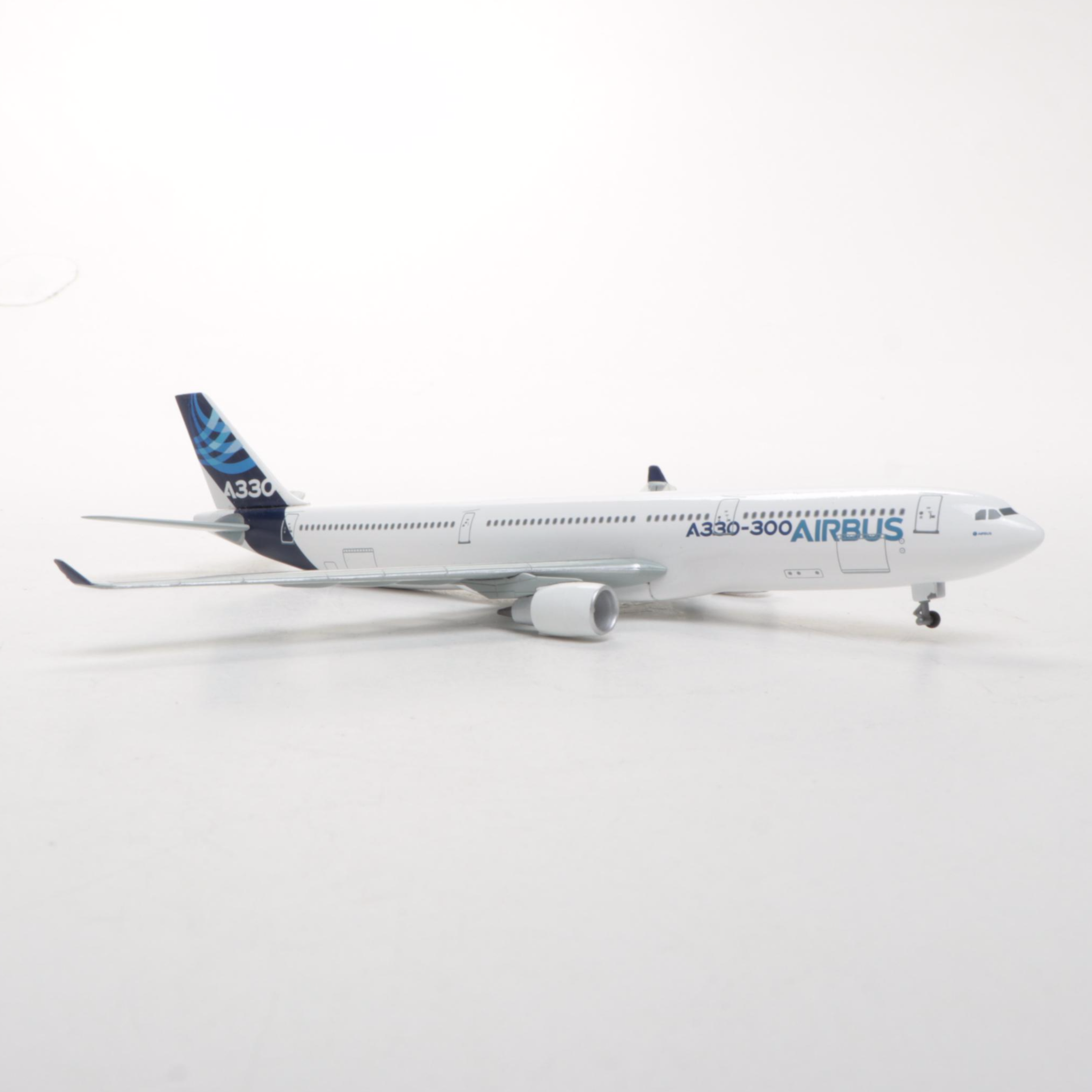 Eva Air B-16303 Hello Kitty, Airbus A330 and Boeing 737 Max Model Airplanes,2005