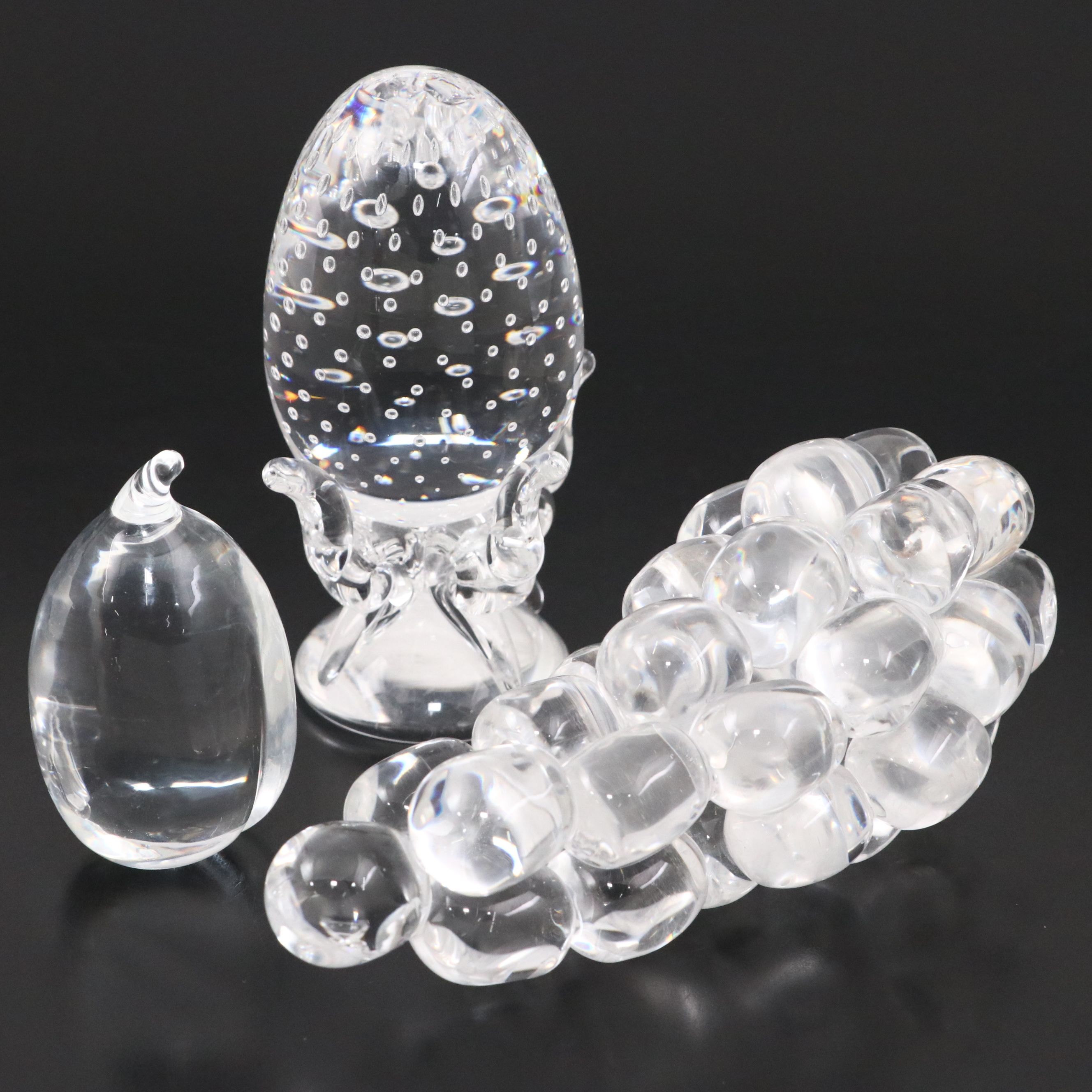 Steuben Art Glass Egg with Pear and Grape Bunch, 20th Century