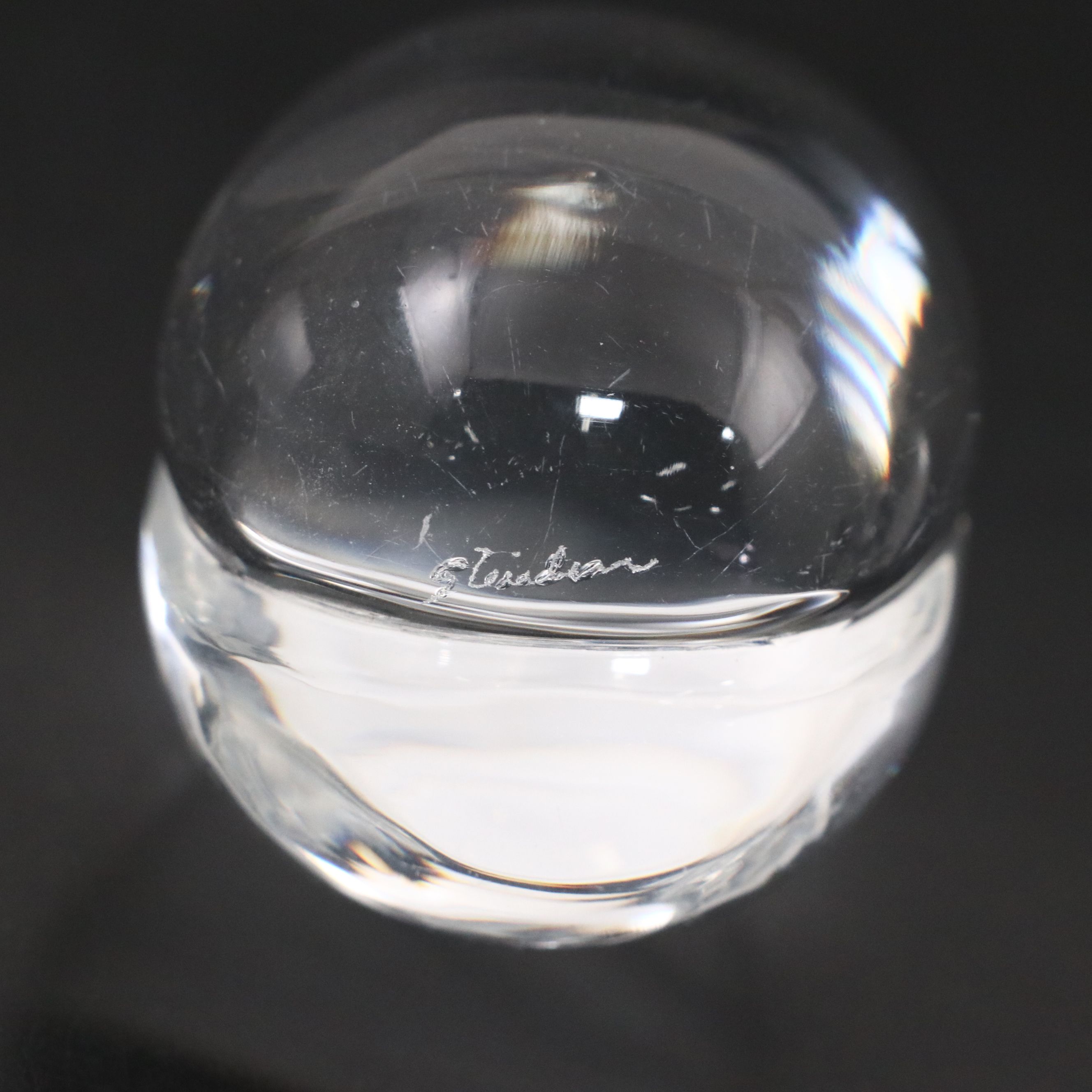 Steuben Art Glass Egg with Pear and Grape Bunch, 20th Century