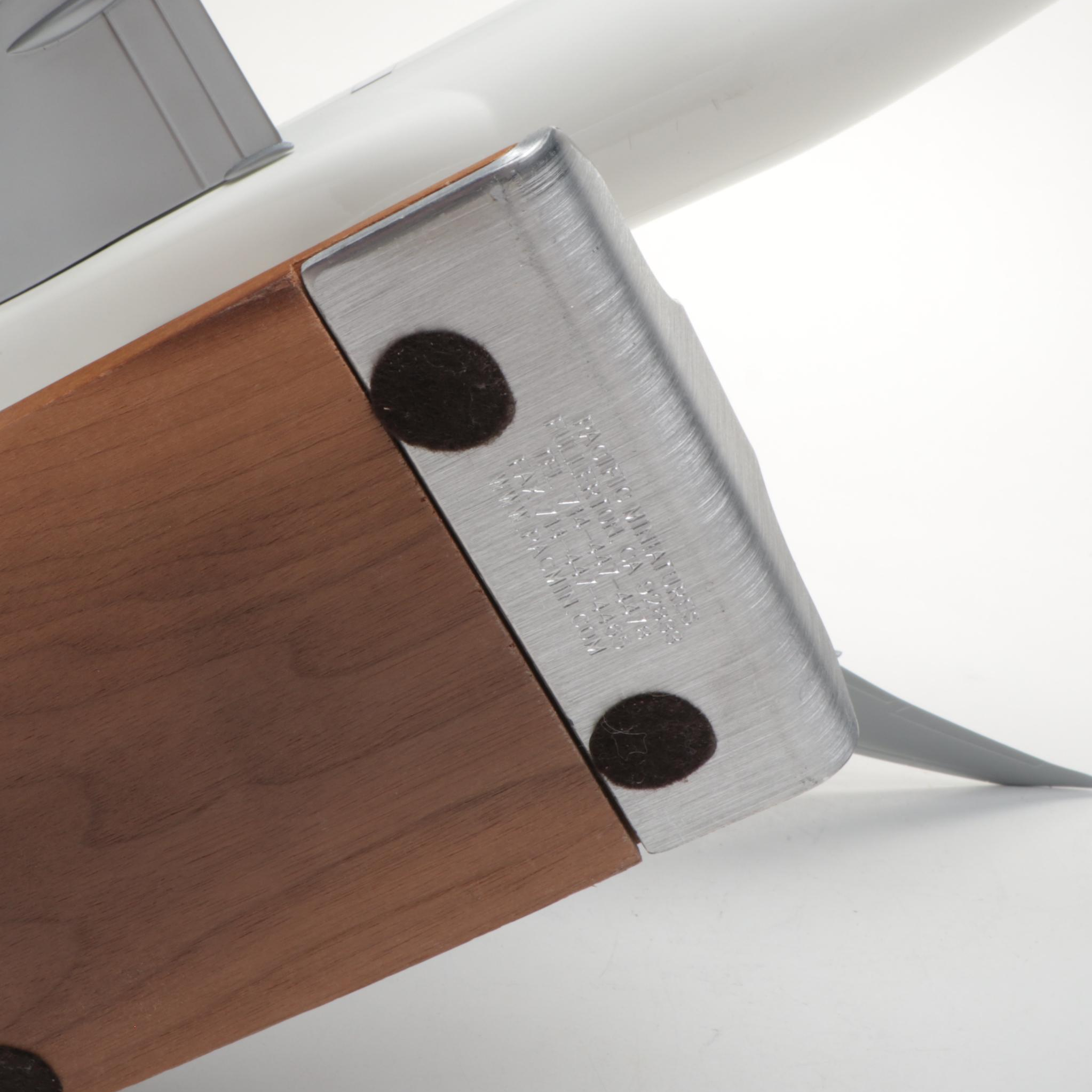 Pacific Miniatures Air France KLM Boeing 777-200 LR Model Airplane