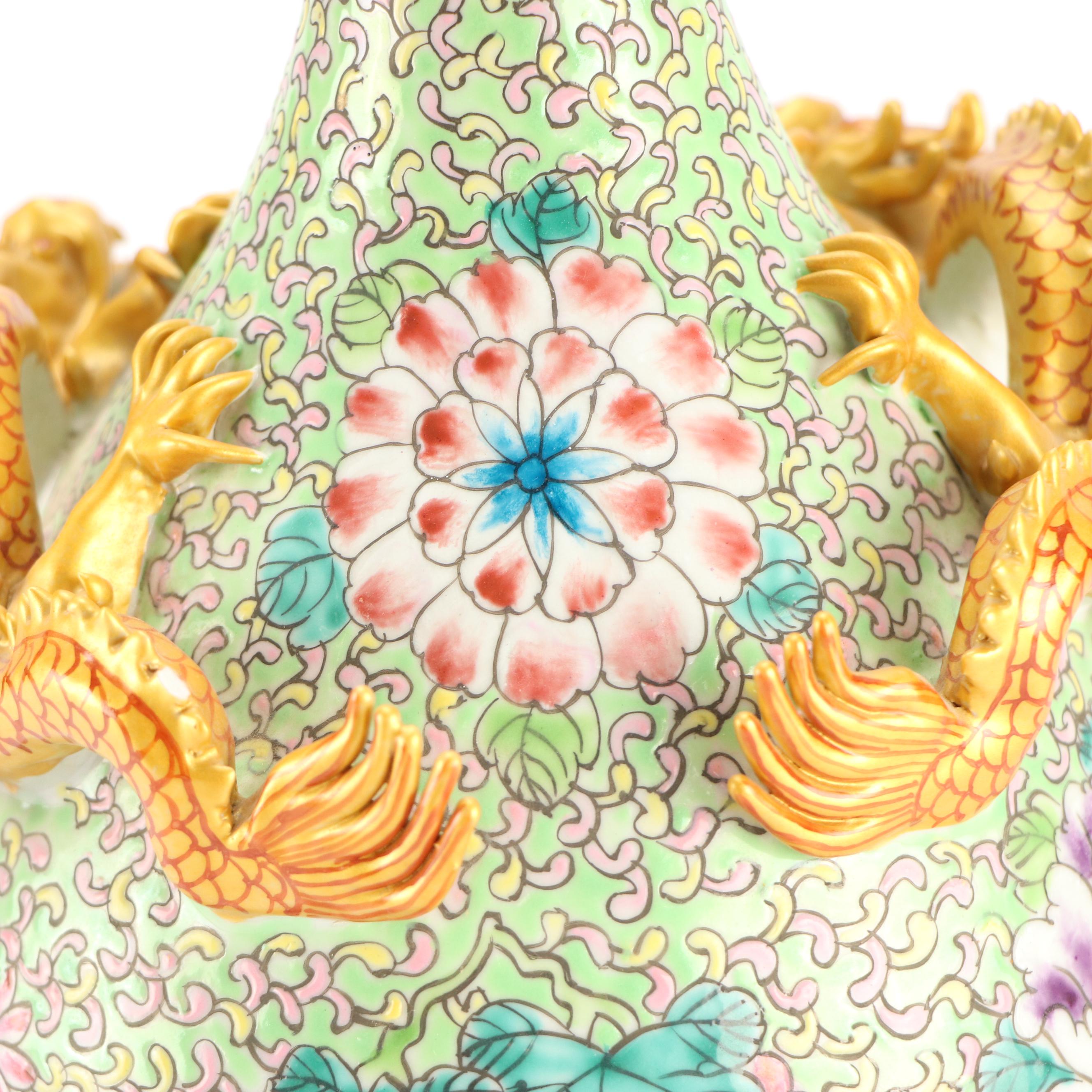 Chinese Gold Finish Dragon & Tiger Decorated Famille Rose Porcelain Vase