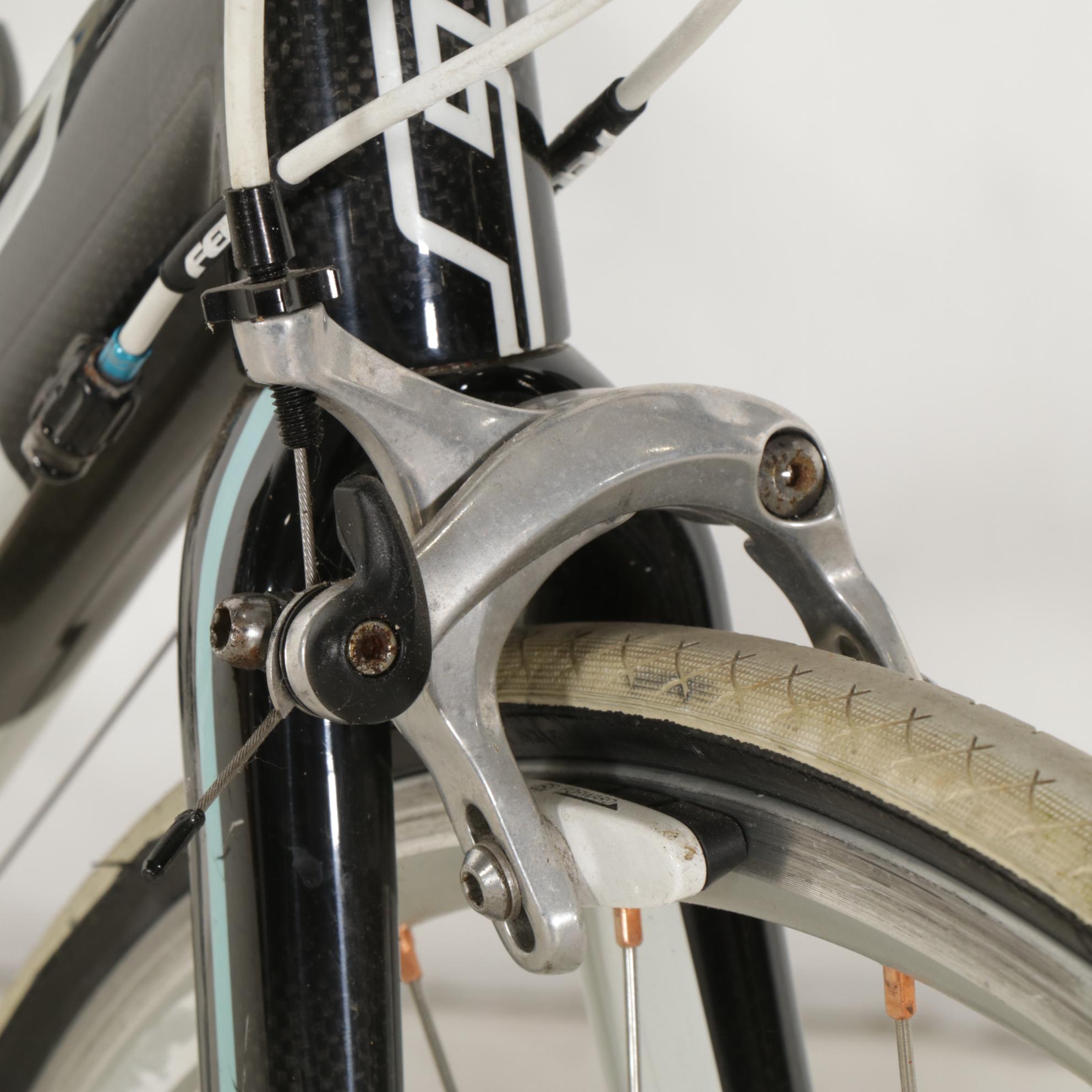 Felt Bicycles ZW Series Medium Road Bicycle