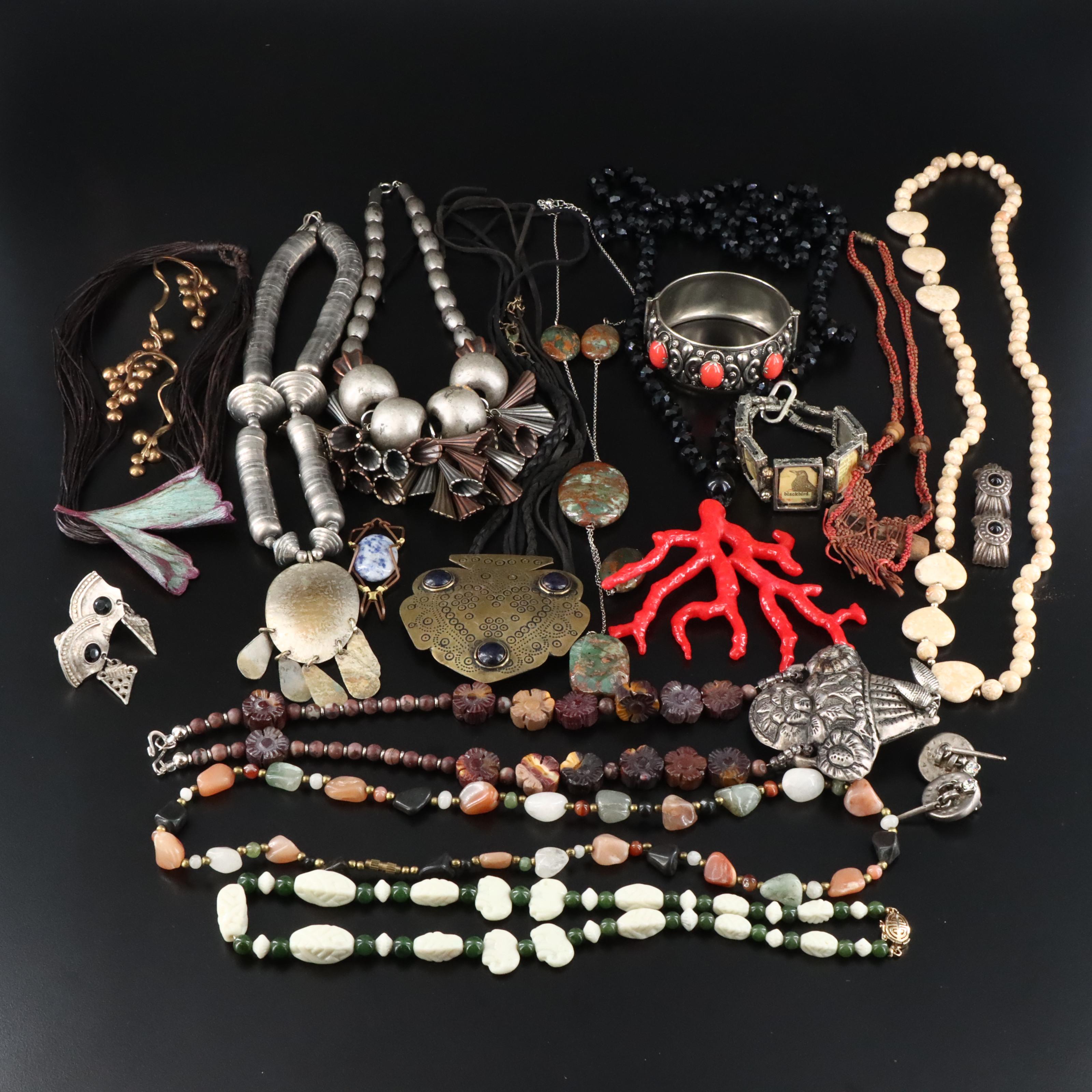 Agate, Nephrite and Jasper Featured in Jewelry Collection