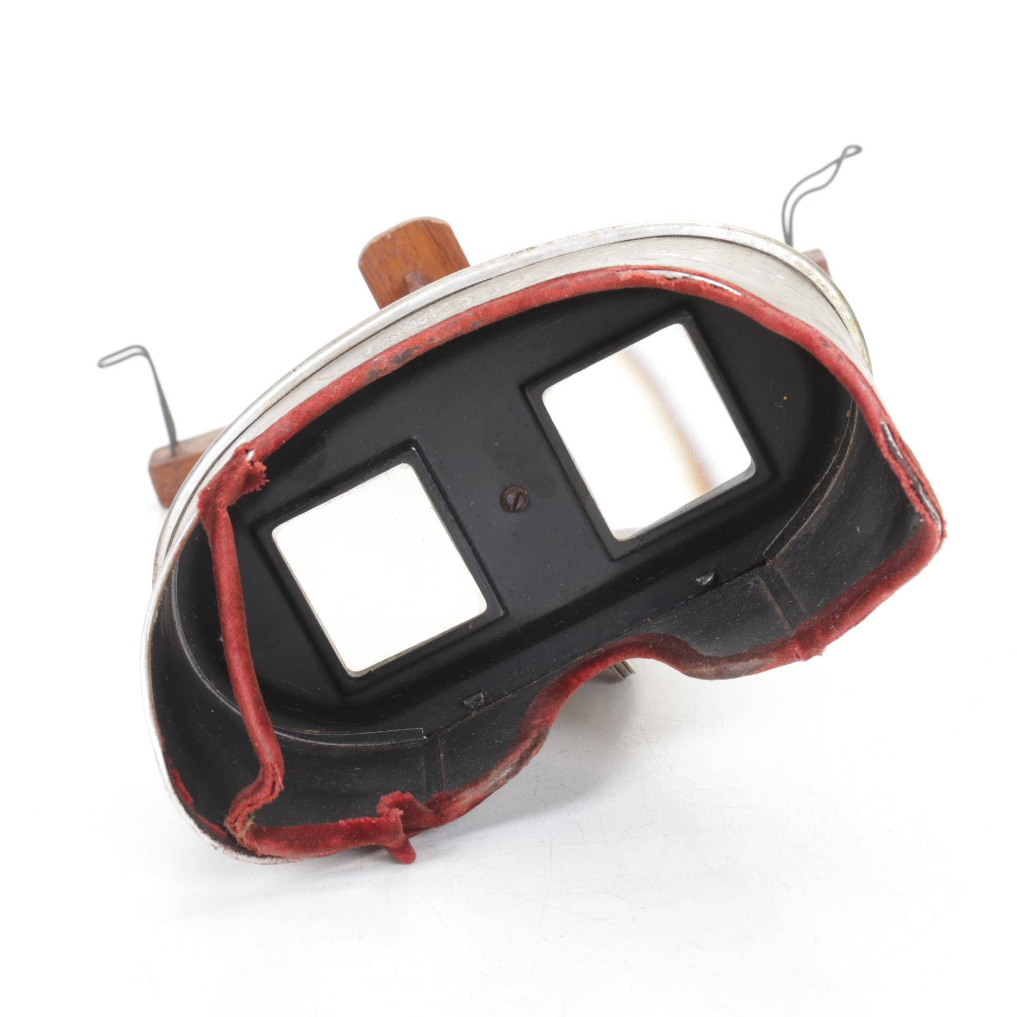 Perfecscope Hand-Held Steroscope with Lithograph Cards