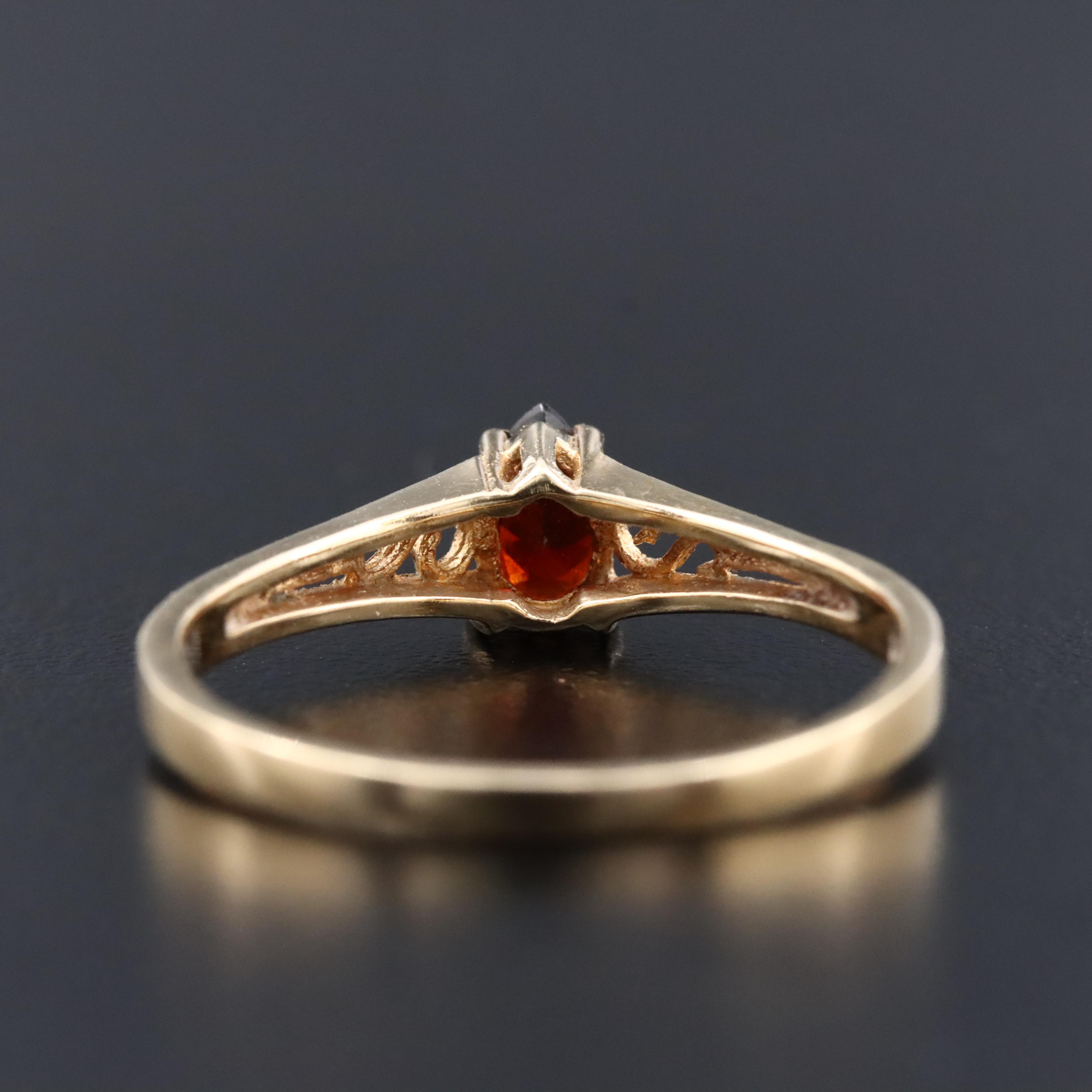 14K Garnet Solitaire Ring