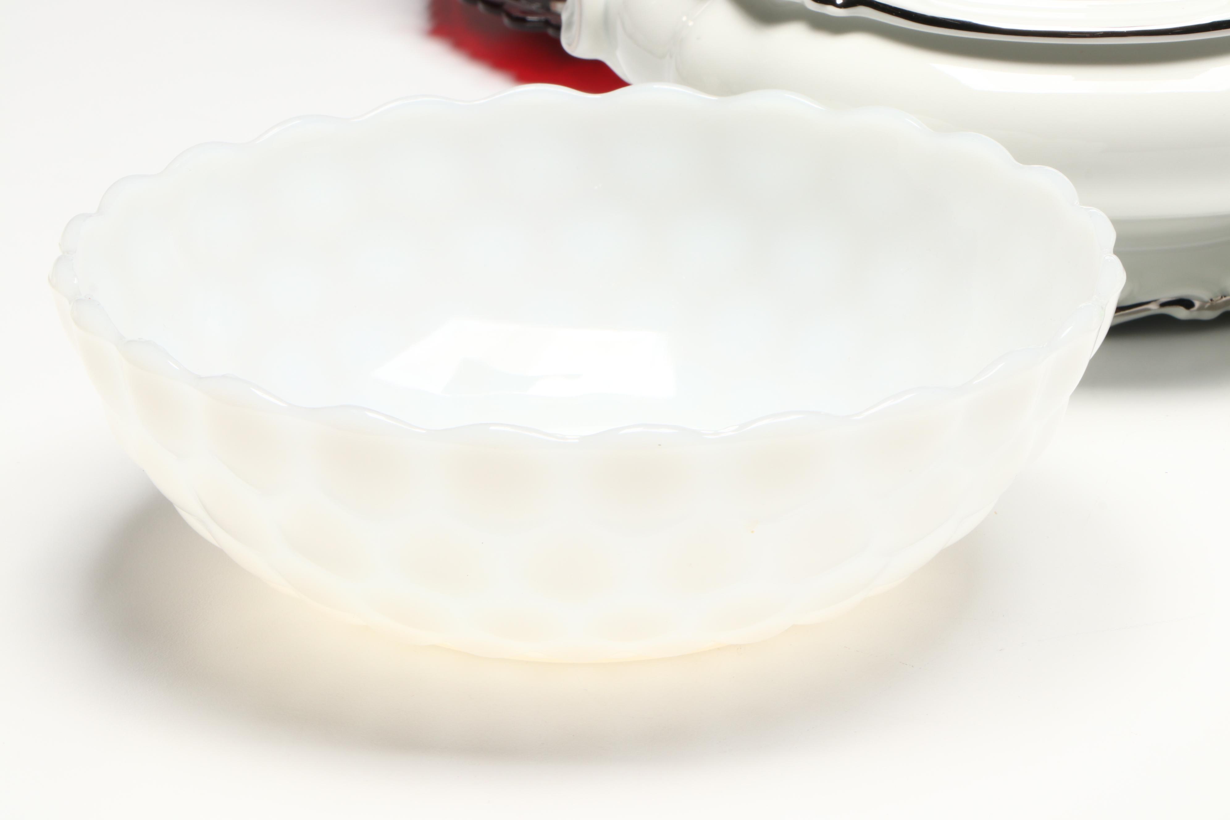 Royal Crest "Lady Royal" Porcelain Dinnerware with More Décor