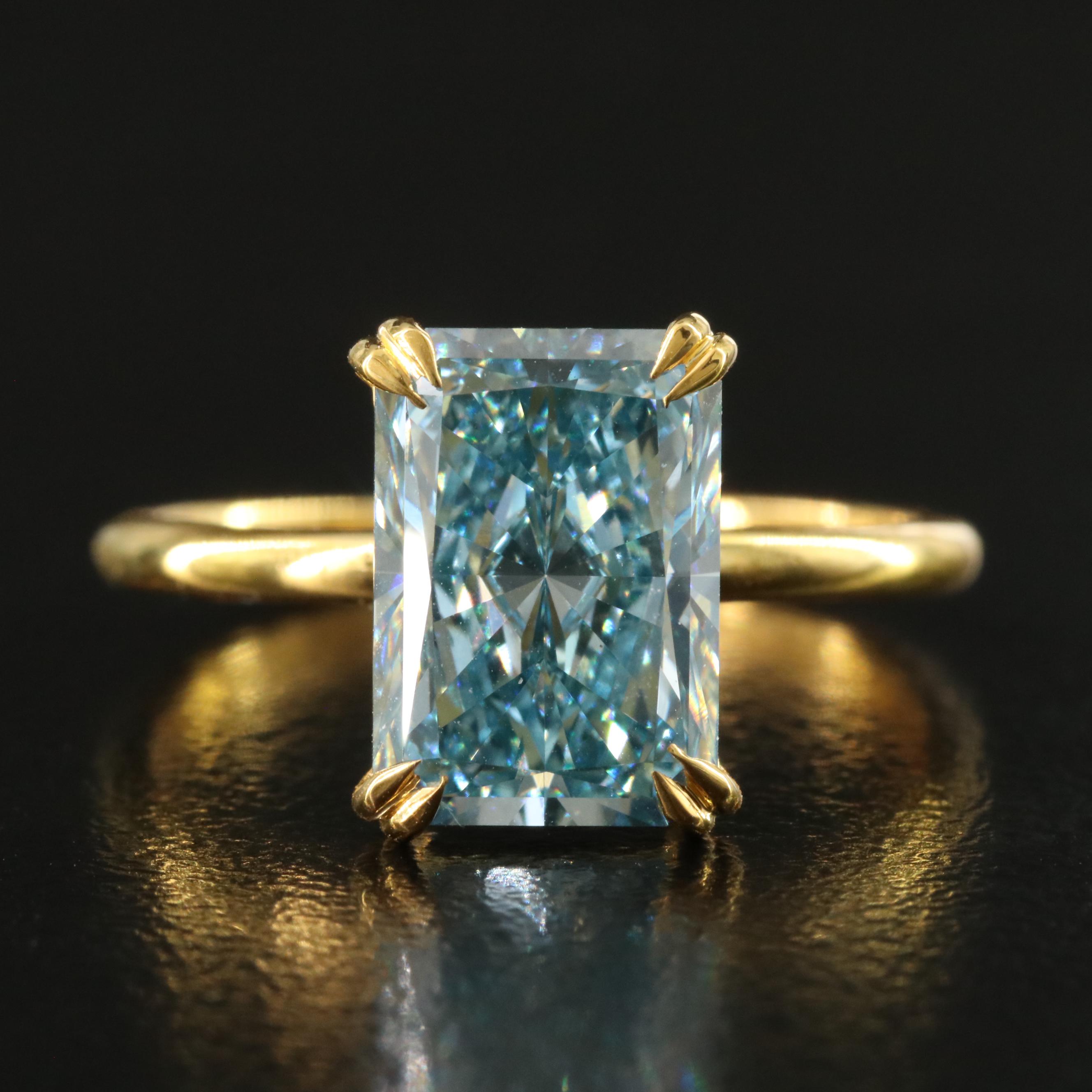 18K 3.09 CT Lab Grown Fancy Blue Diamond Solitaire Ring with IGI Report