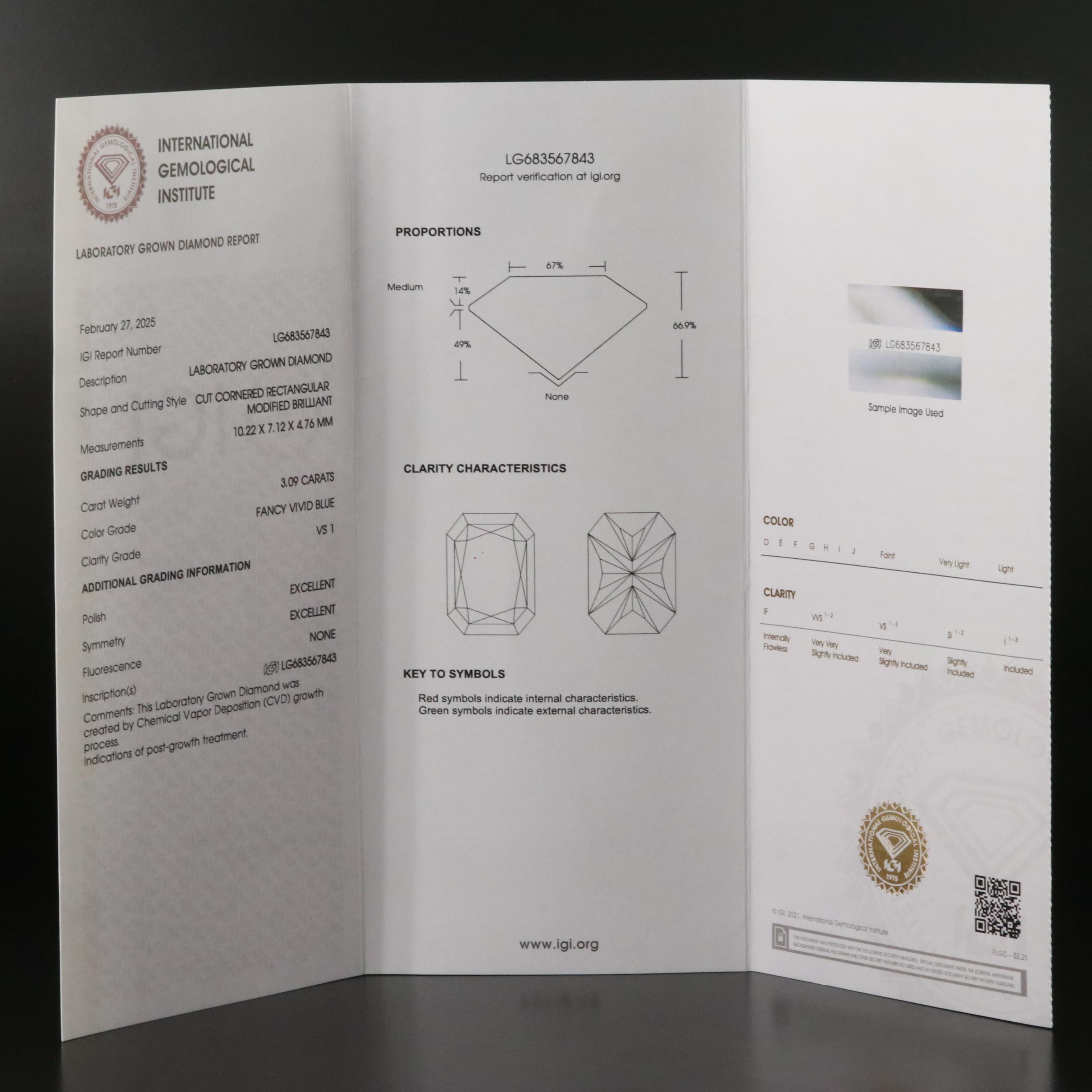 18K 3.09 CT Lab Grown Fancy Blue Diamond Solitaire Ring with IGI Report