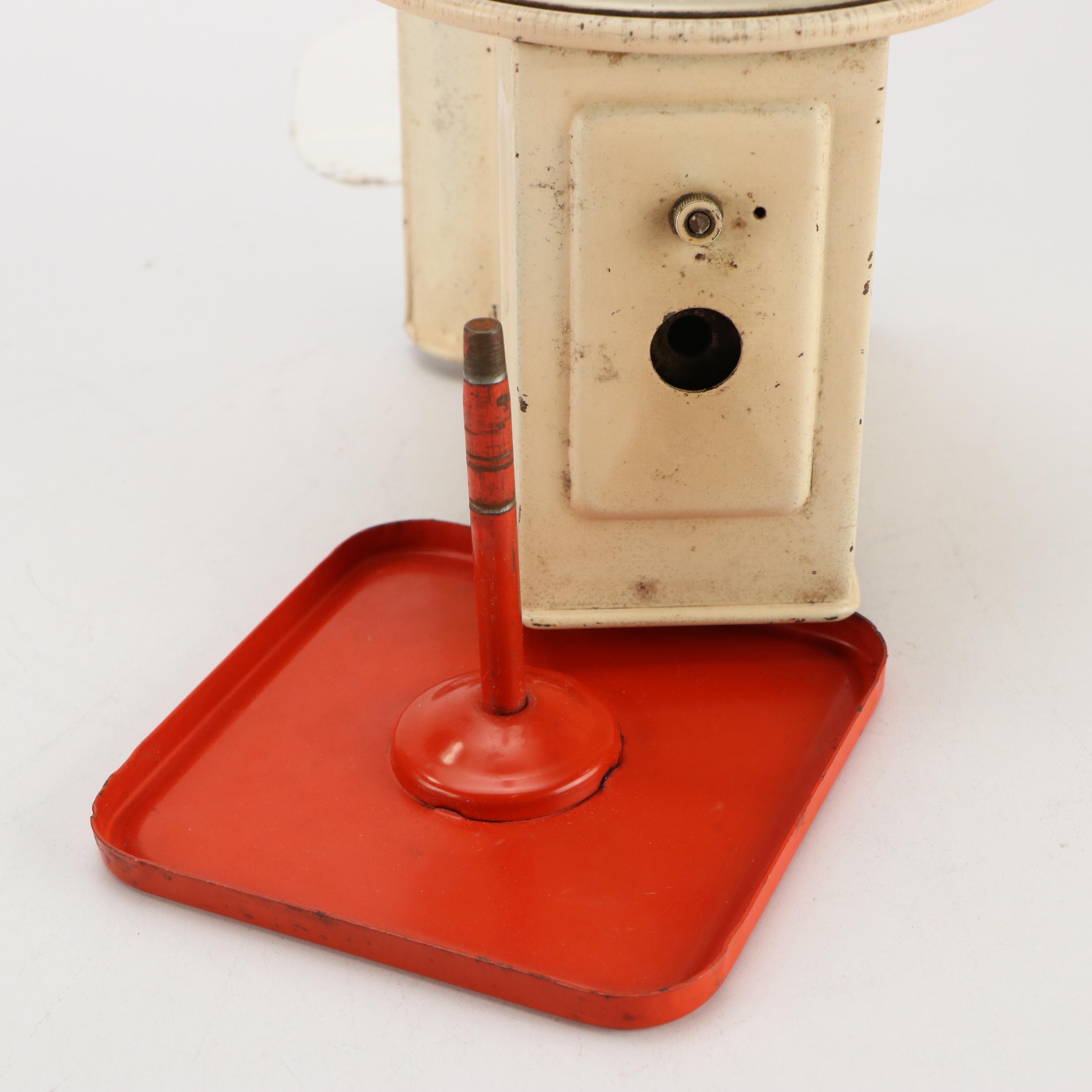 Edlund and WayRite Metal Scales, 20th Century