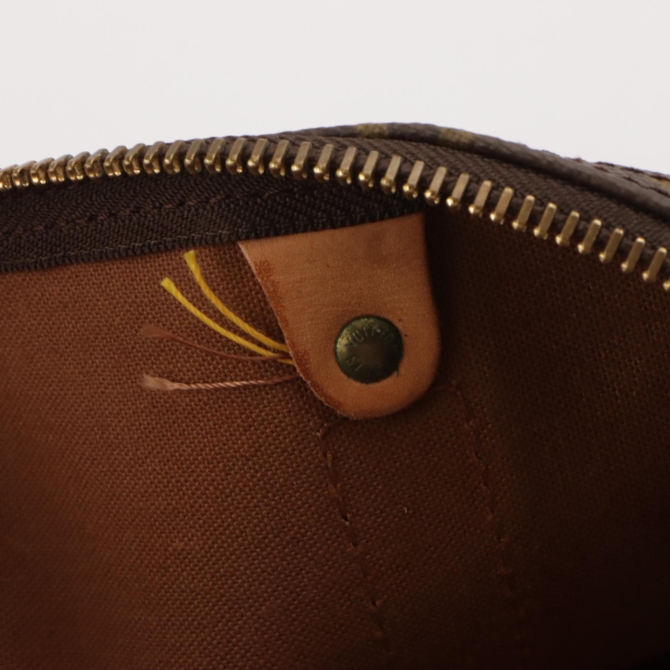 Louis Vuitton Keepall 50 Bandoulière in Monogram Canvas and Vachetta Leather