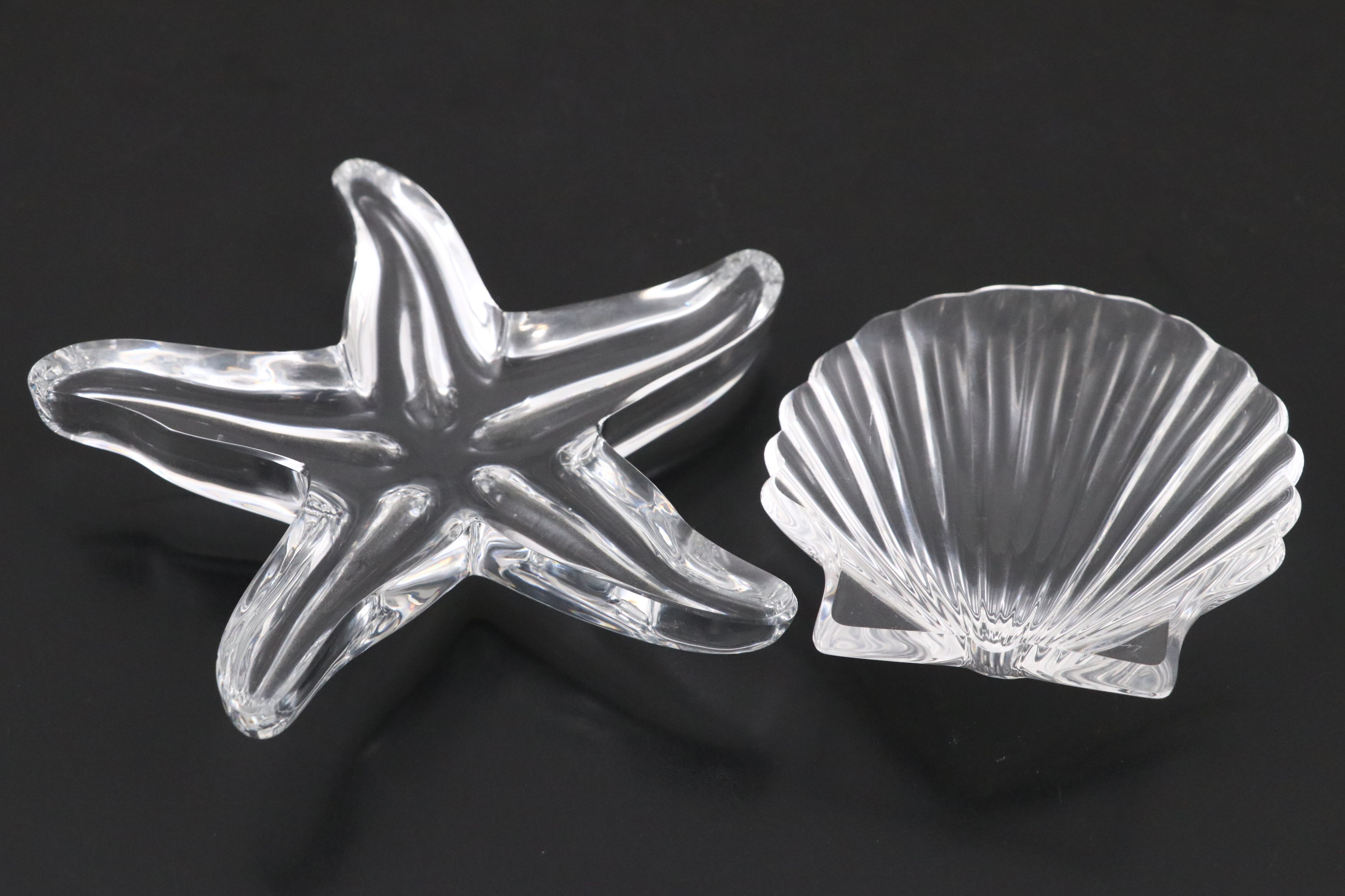 Steuben Crystal Starfish Paperweight with Steuben Art Glass Figurines