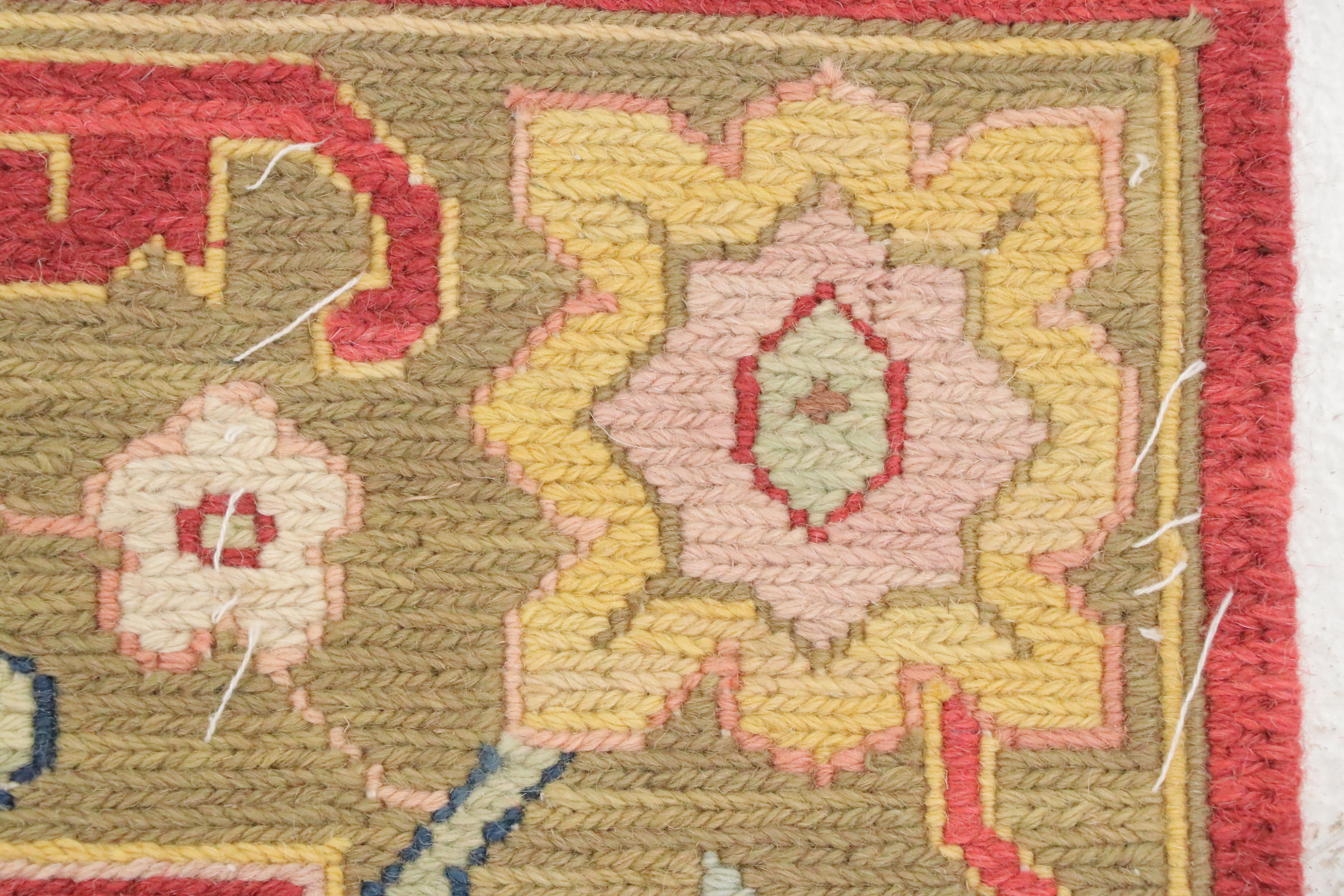 3'10 x 6'1 Hand-Knotted Indian Soumak Area Rug