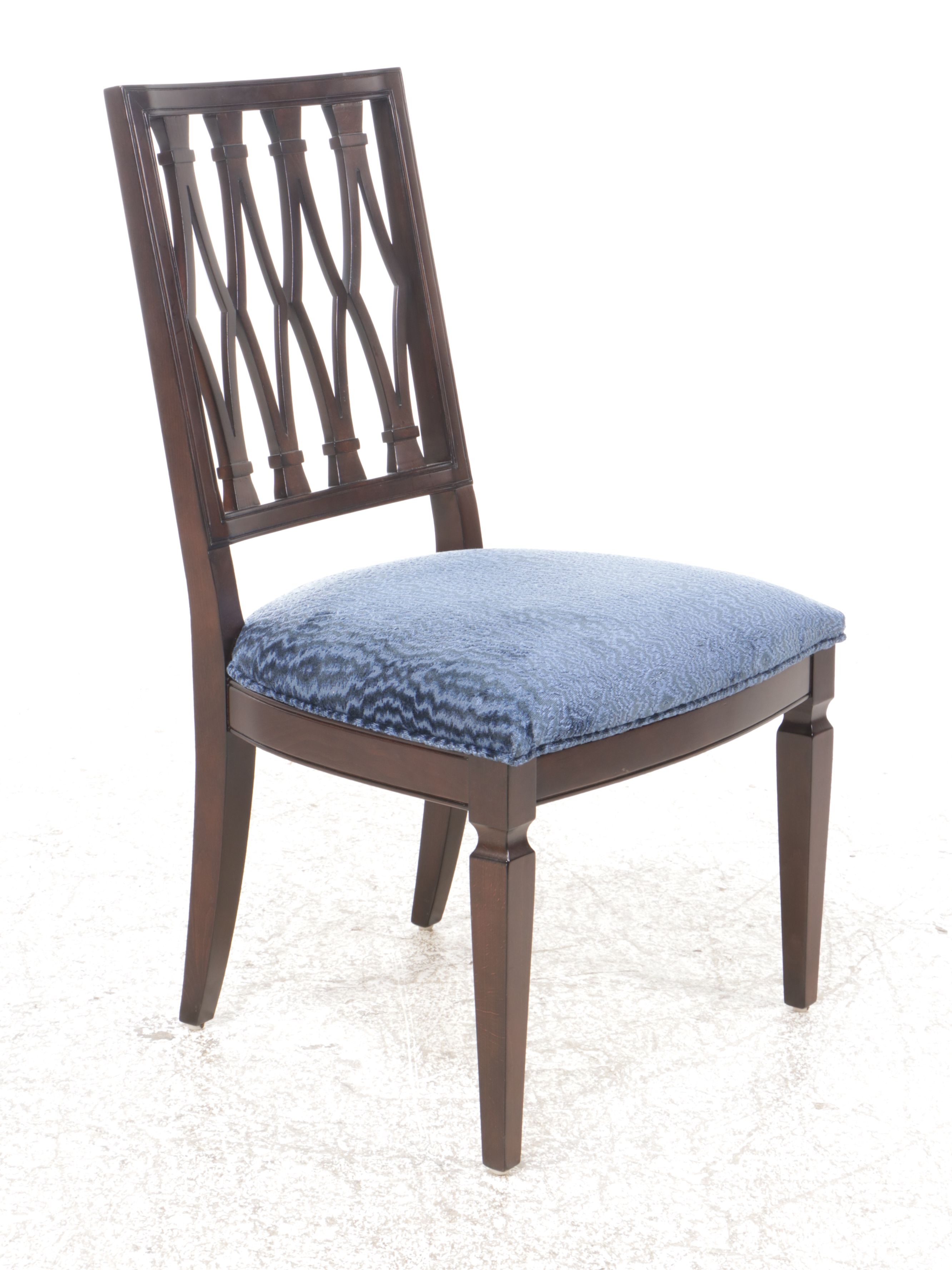 John-Richard Fine Furniture Pedestal Dining Table with Side Chairs