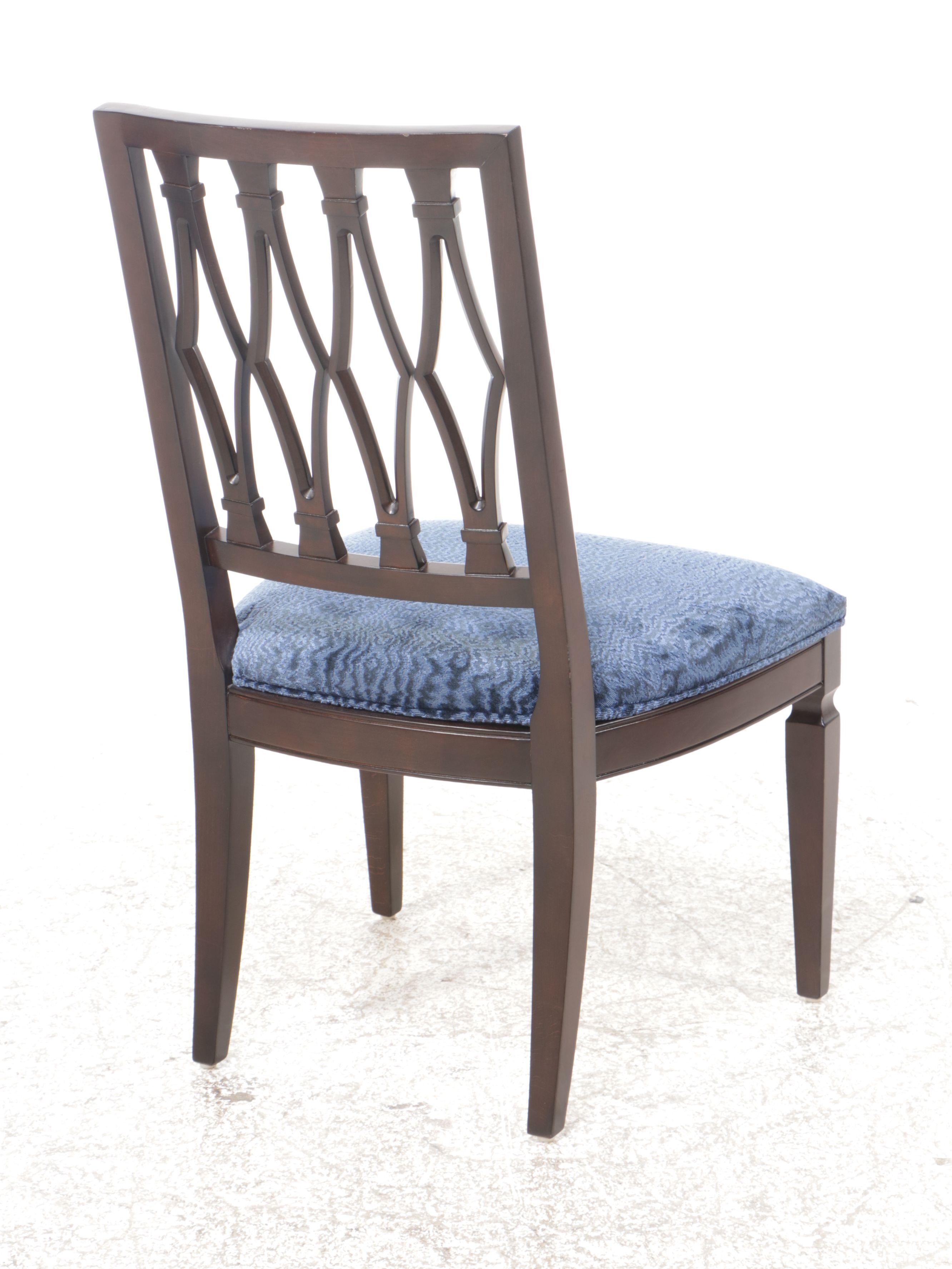 John-Richard Fine Furniture Pedestal Dining Table with Side Chairs