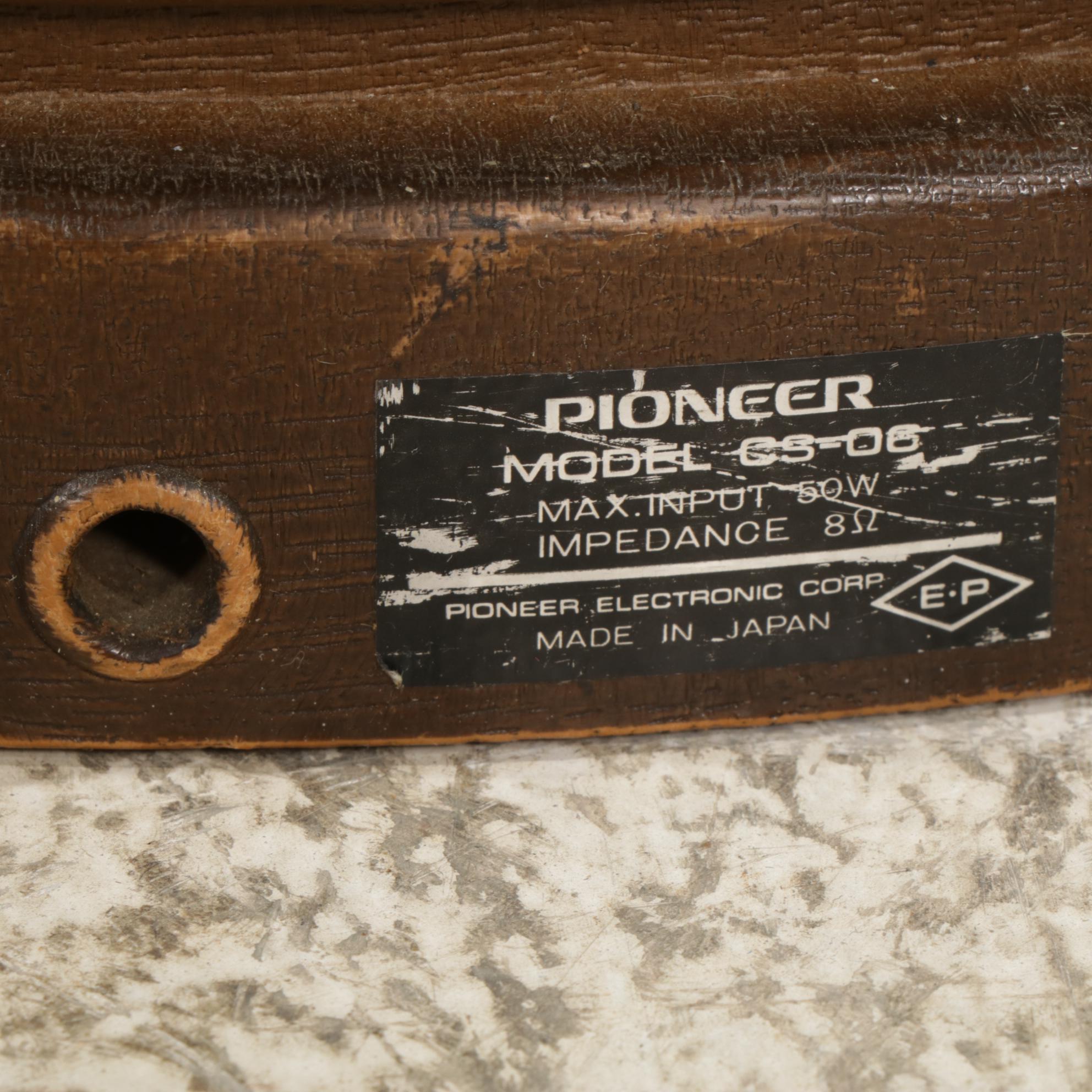 Pioneer Model CS-06 Round Floor Standing Speaker Pair