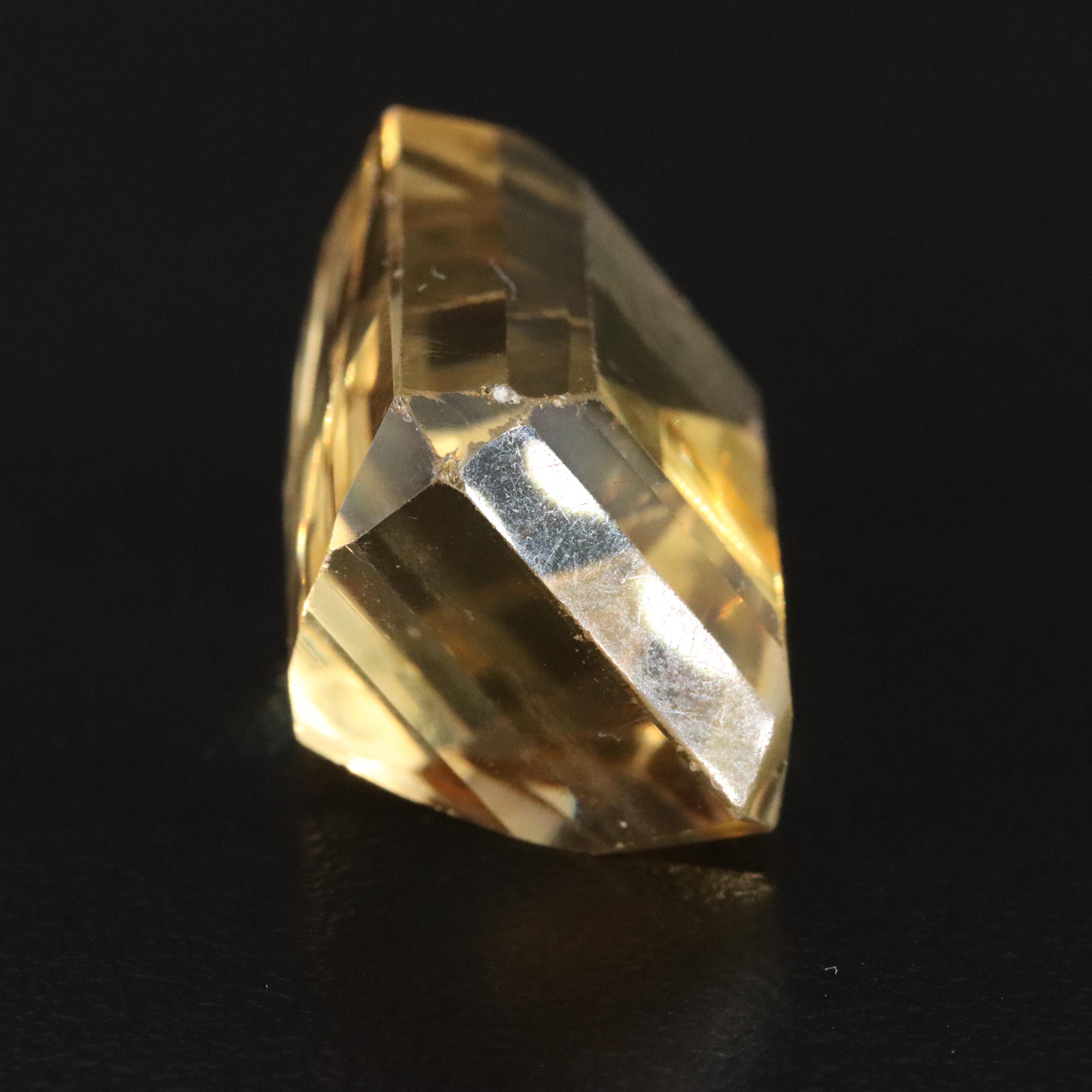 Loose 33.93 CT Citrine