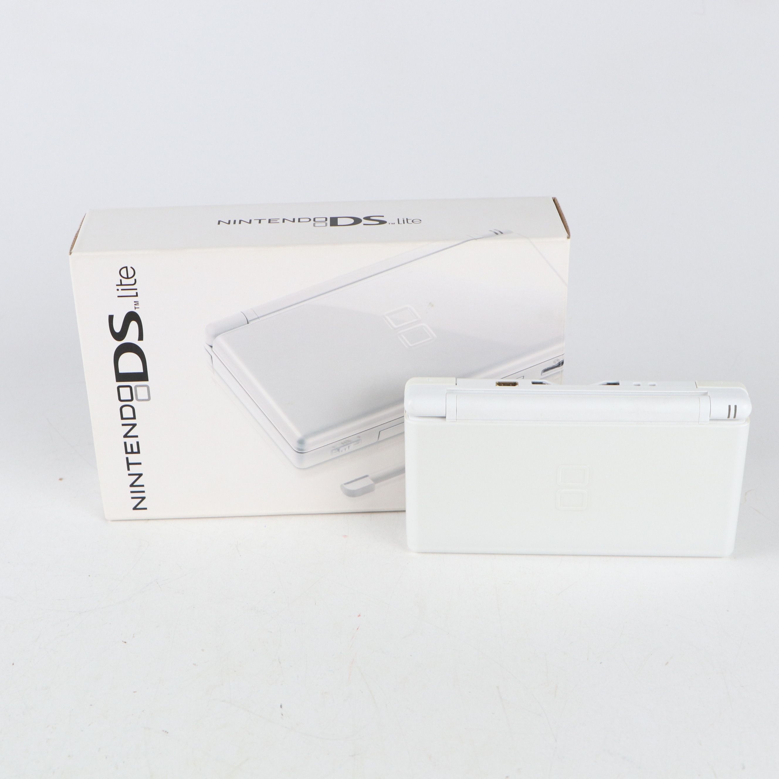 Nintendo DS Lite Console with Nintendogs and Mario Kart Video Games