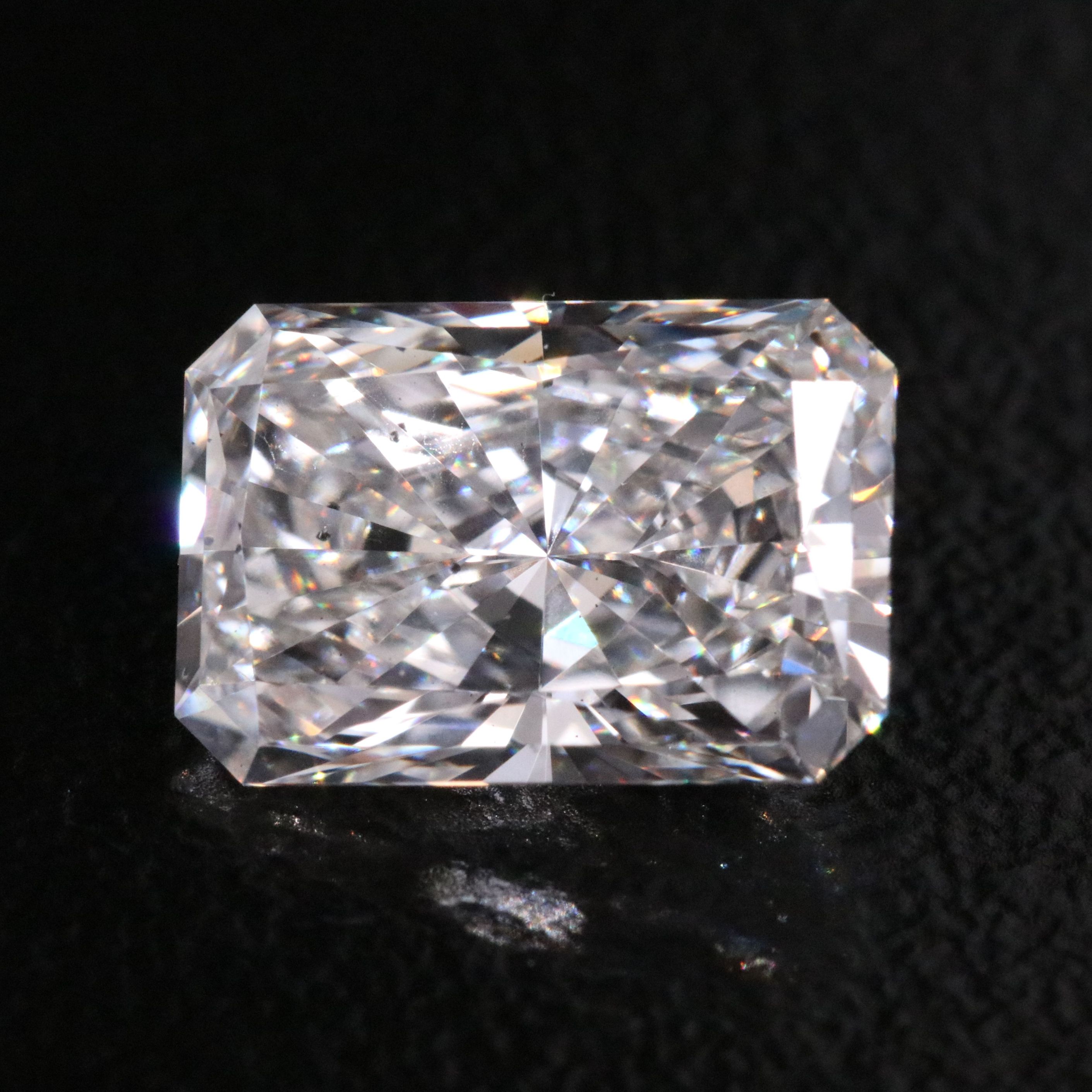 Loose 1.99 CT Lab Grown Diamond with IGI Report