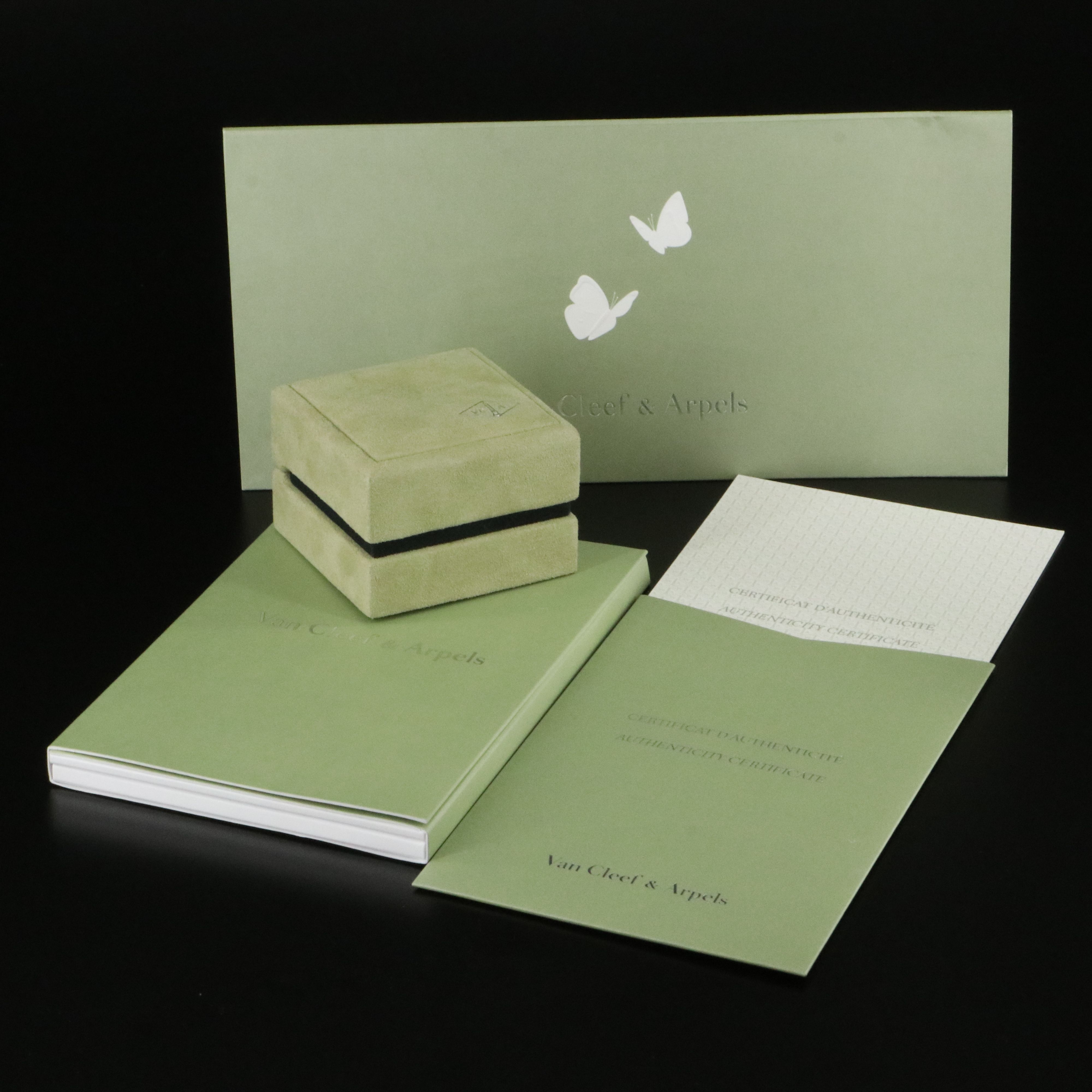 Van Cleef & Arpels 18K Carnelian Vintage Alhambra Necklace