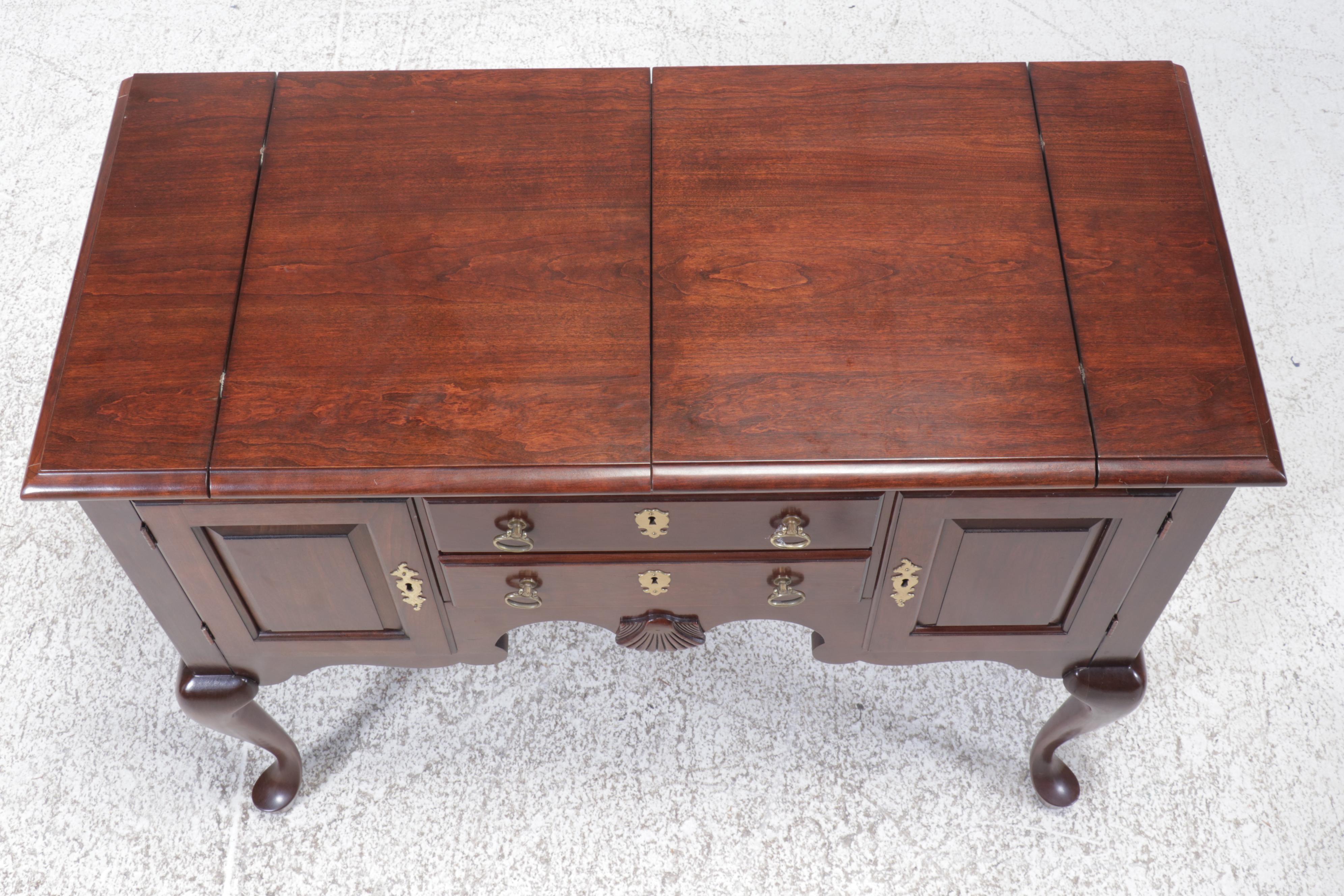 Pennsylvania House Queen Anne Style Walnut Finish Lowboy Flip Top Sideboard