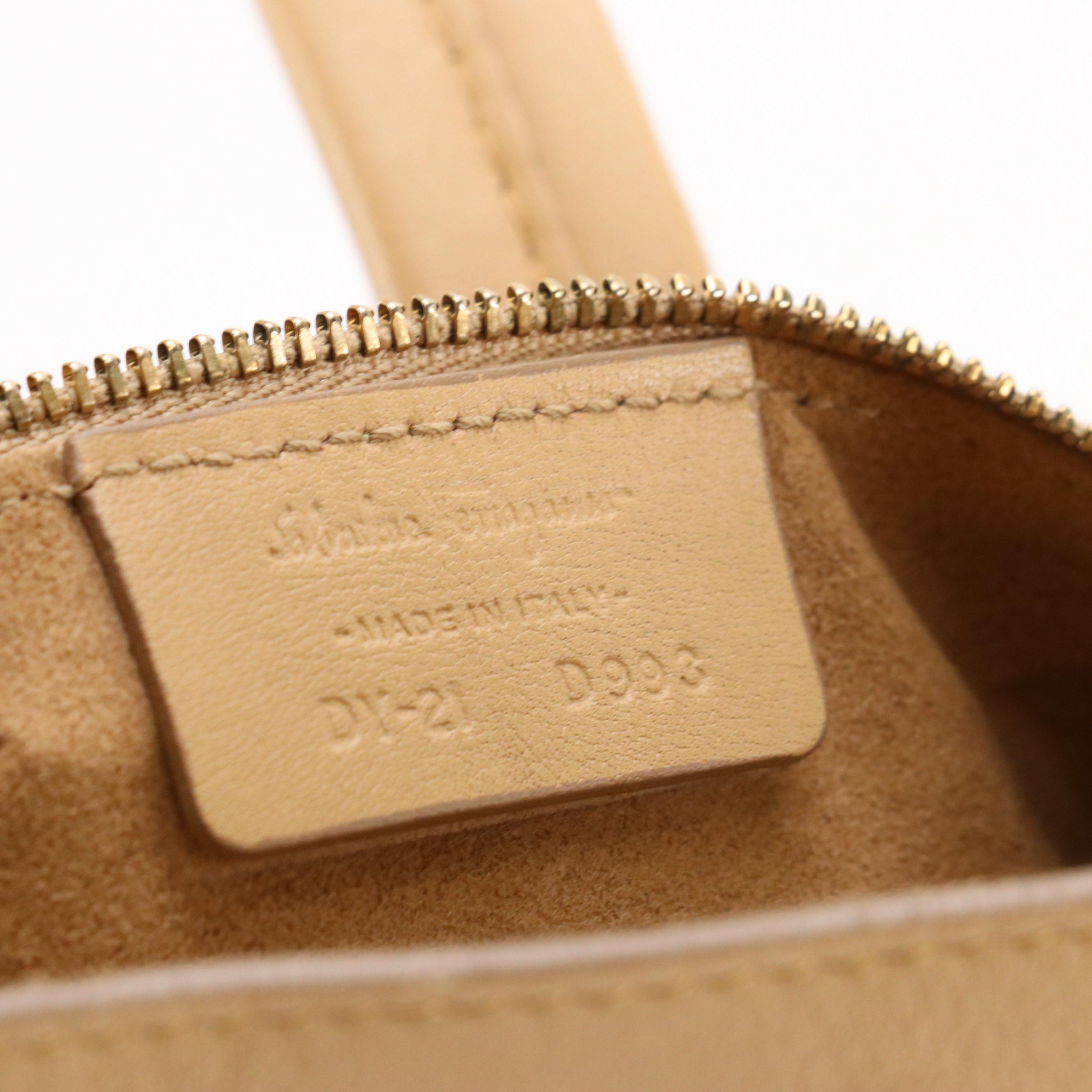 Salvatore Ferragamo Gancini-Zip Tote Bag in Beige Calfskin Leather