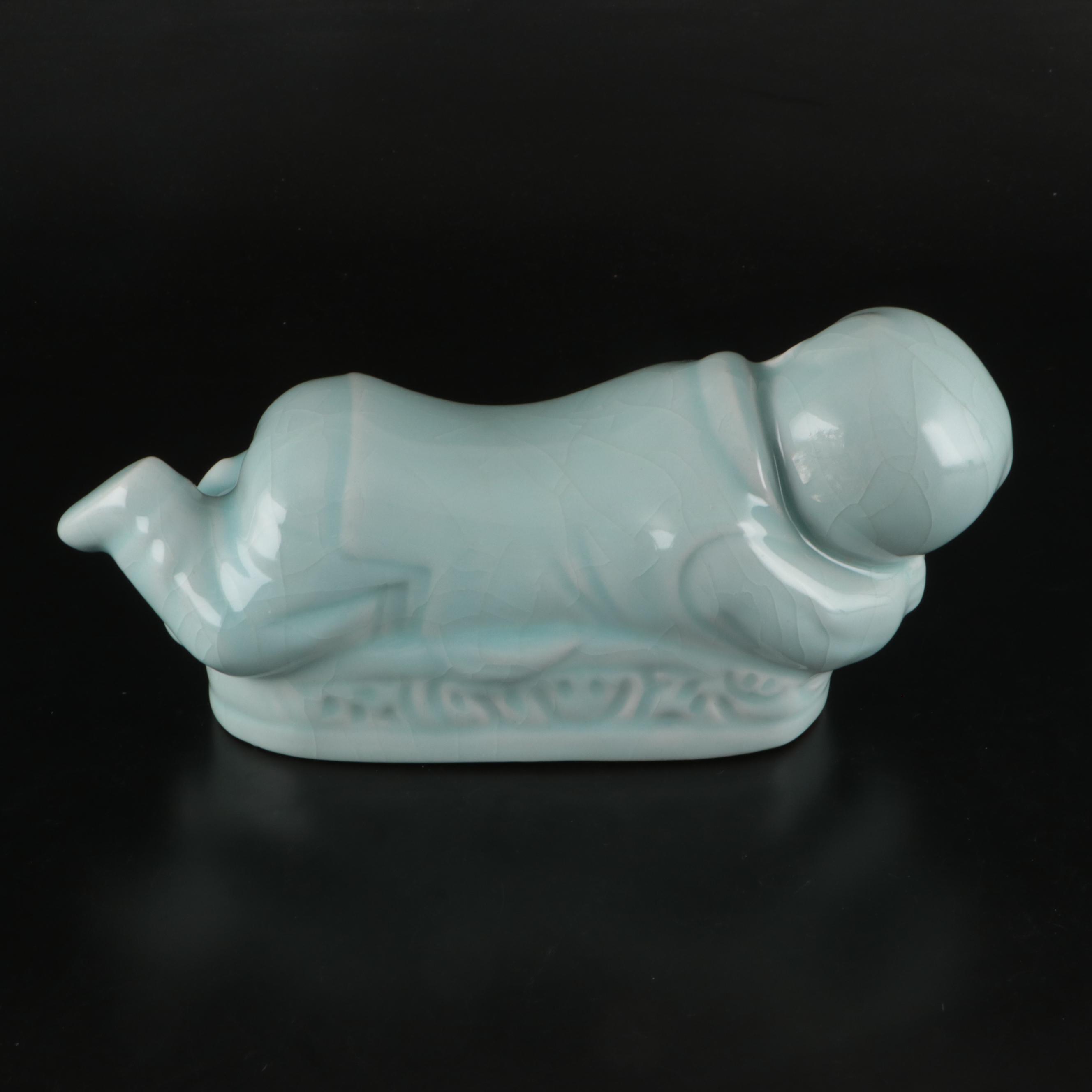 Chinese Porcelain Opium Pillow with Kagiya Demitasse Cups and Saucers and Jar