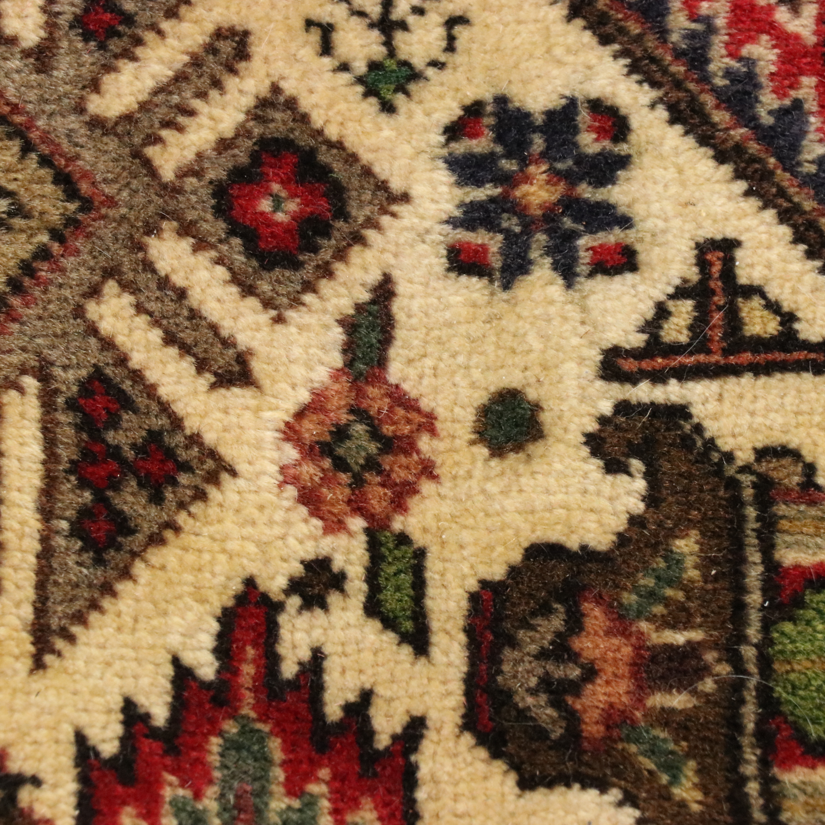 8'1 x 11'6 Hand-Knotted Persian Heriz Serapi Area Rug