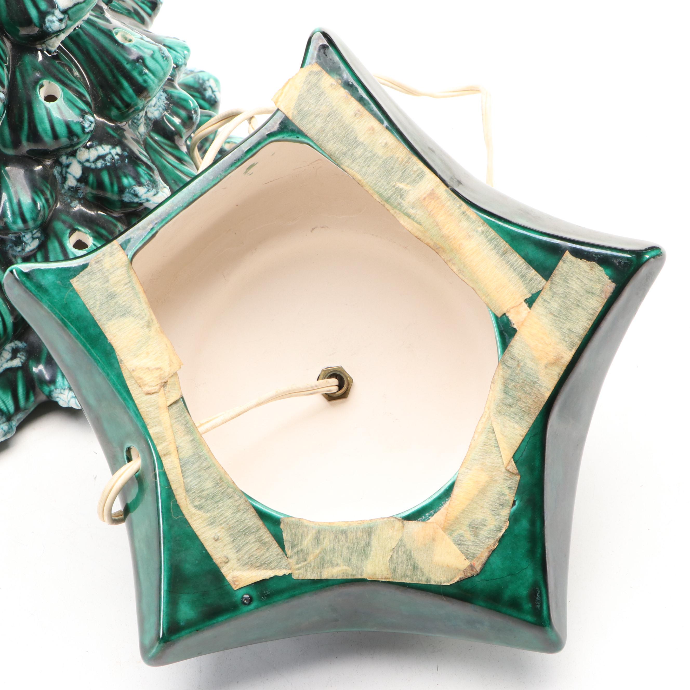 Holland Mold Ceramic Illuminated Christmas Tree