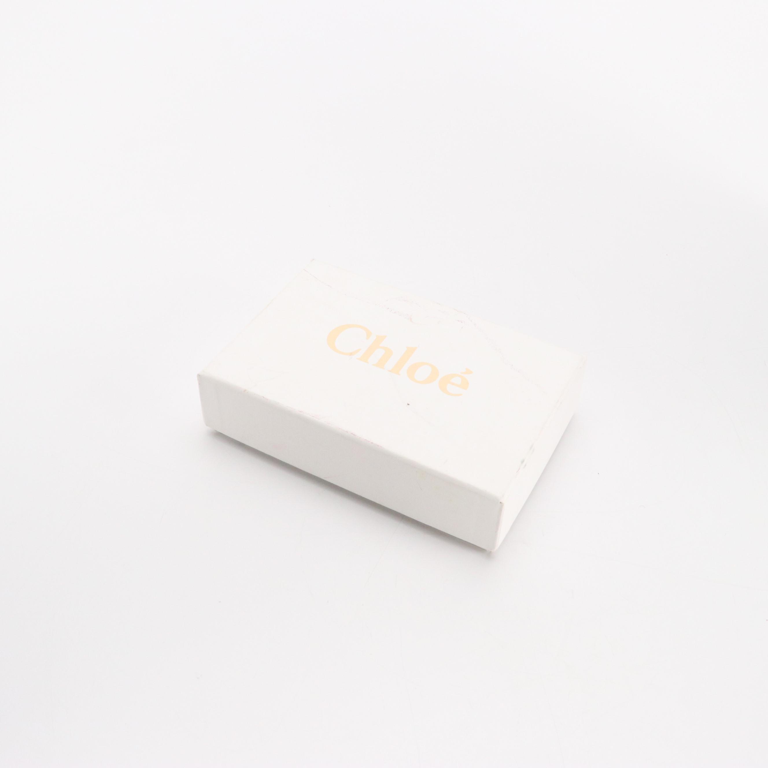 Chloé Corner-Zip Card Wallet in Stone and Silver Metallic Leather, With Box