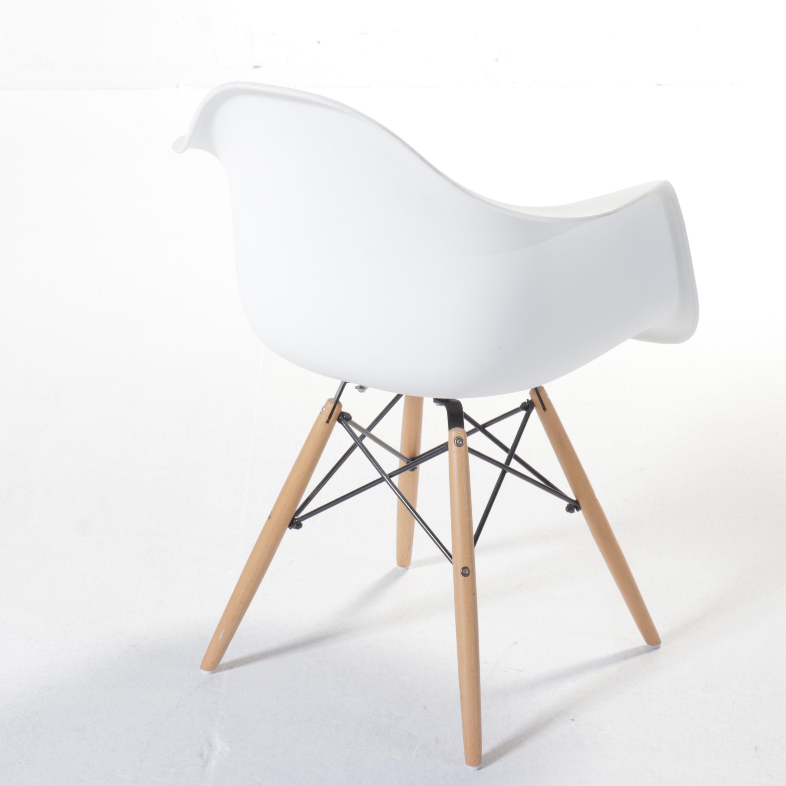 Mid Century Modern Style Shell Armchair