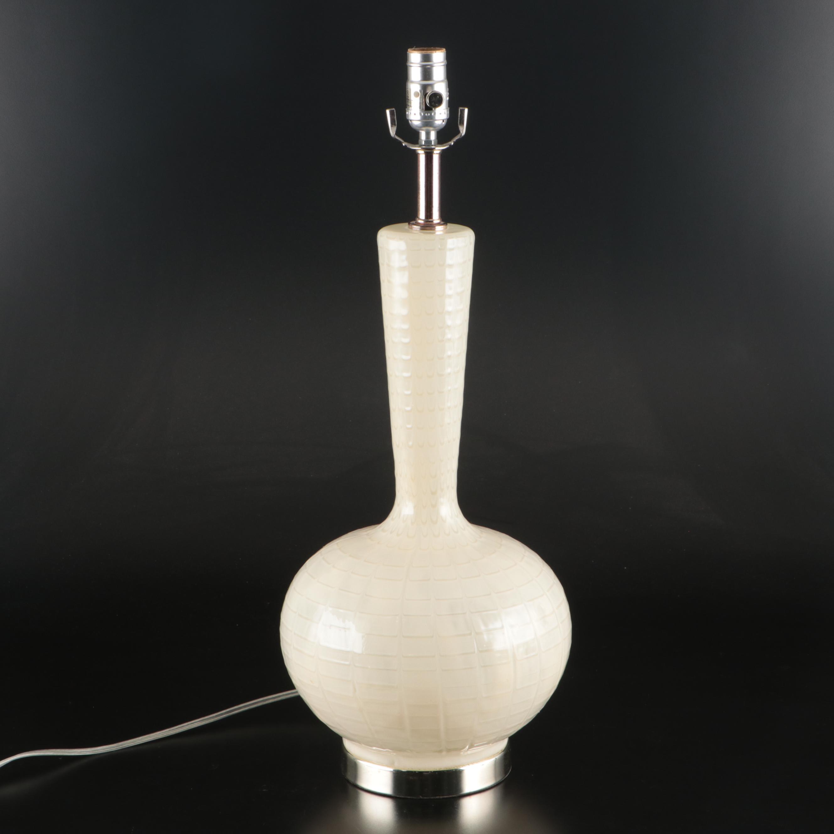 Mid Century Modern Feathered Glass Table Lamp