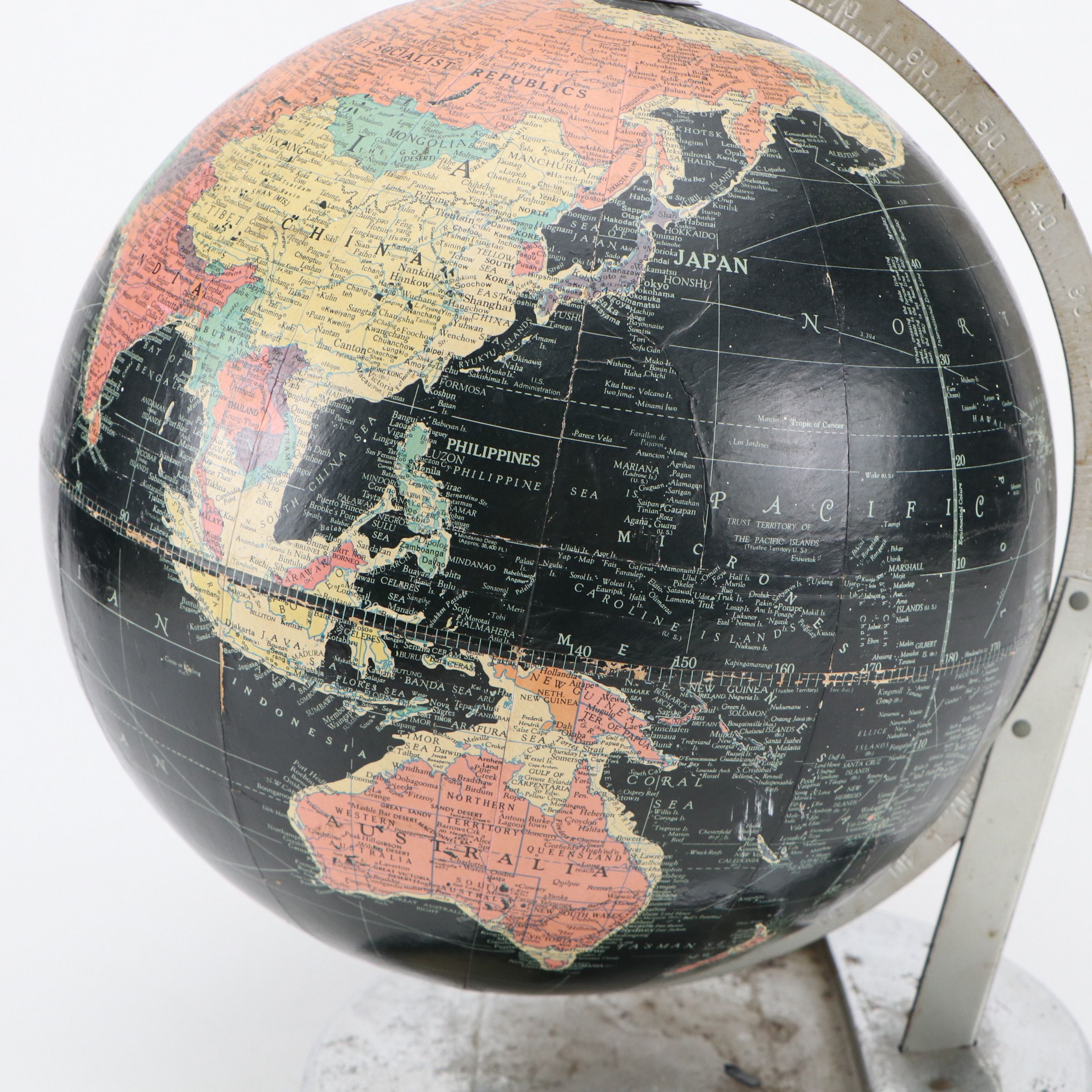 Replogle Black Ocean Starlight Globe, 1991