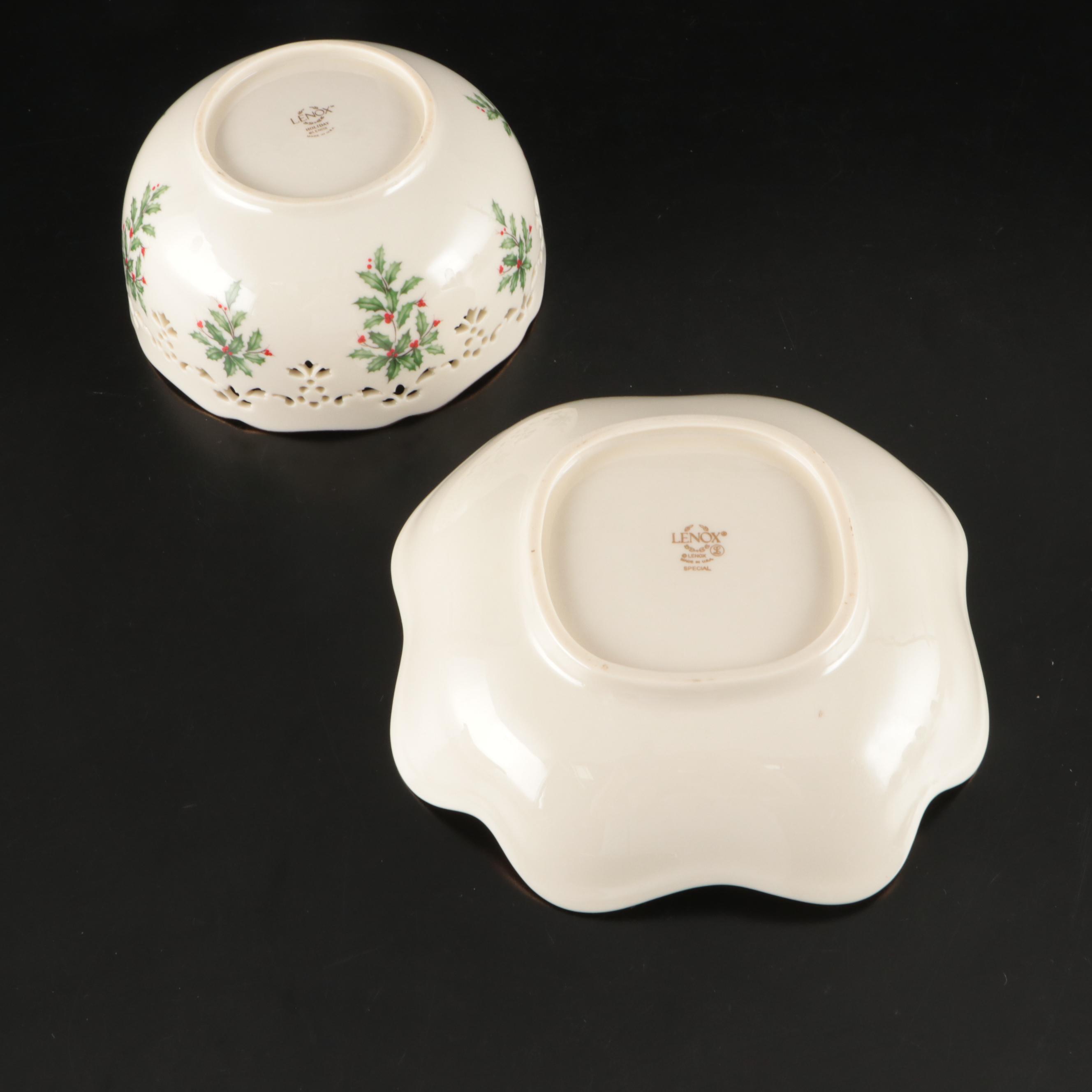 Lenox Holiday Mistletoe and Spode Christmas Tree Pattern Ceramic Serveware