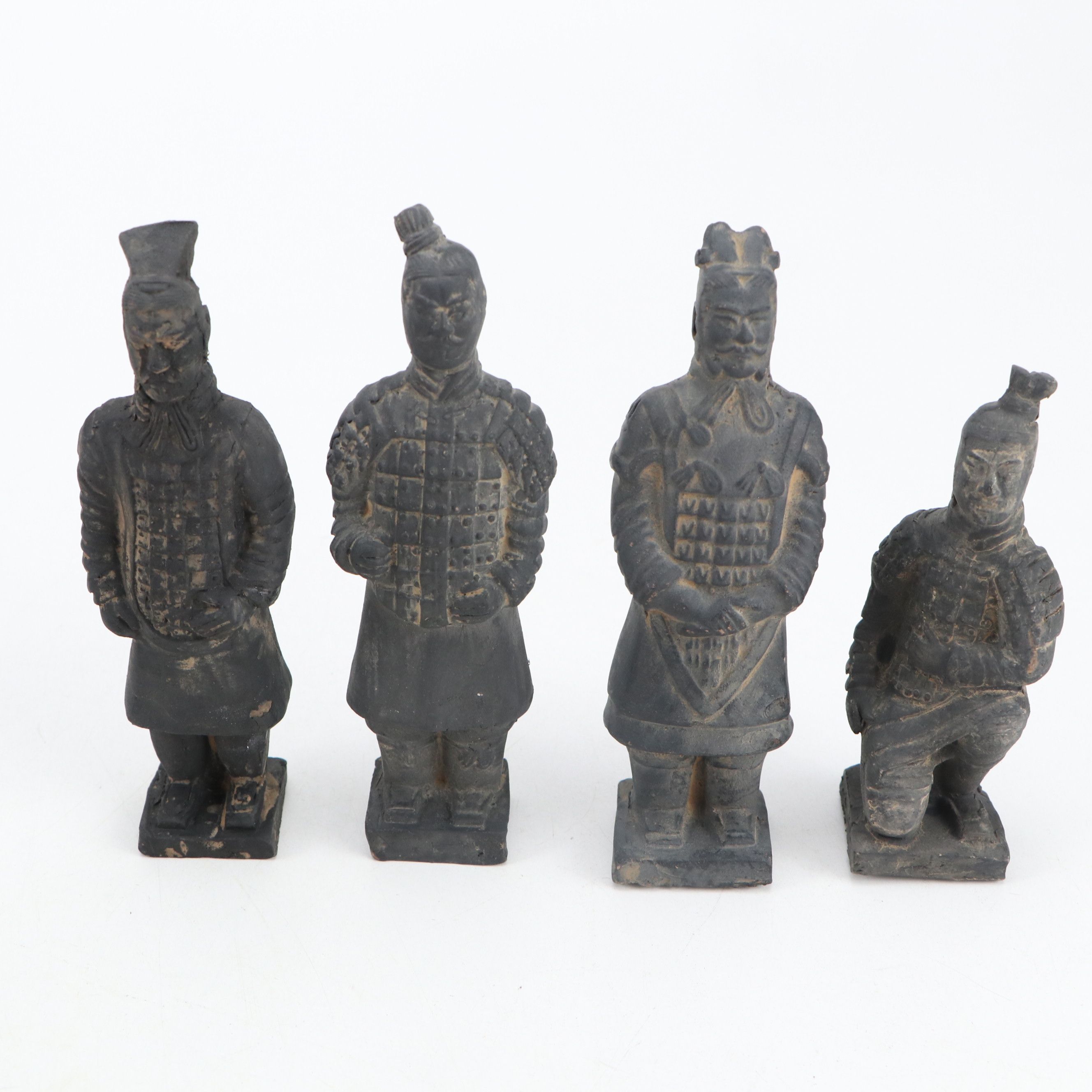 Ceramic Miniature Terracotta Warrior Figures with Other Chinese Décor