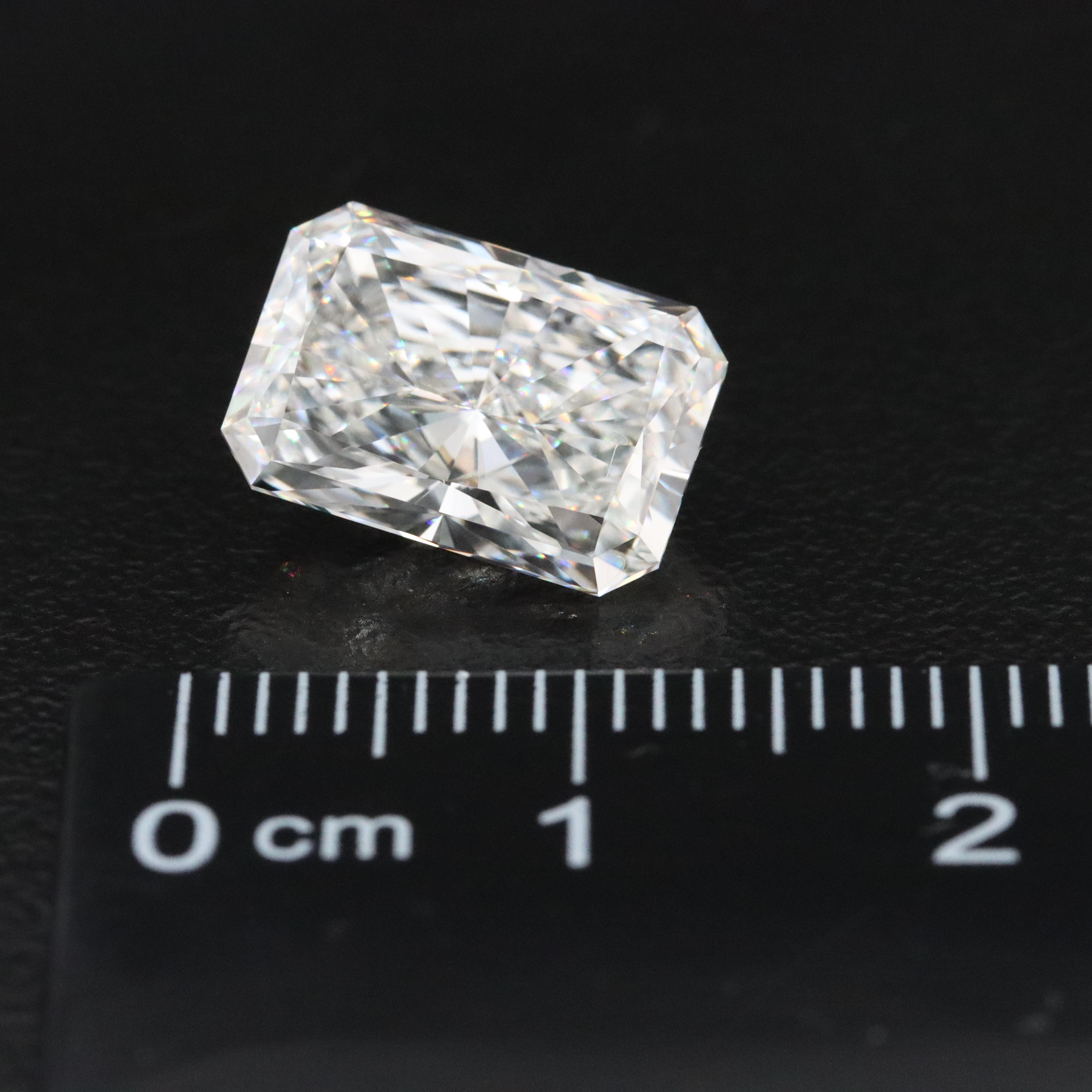 Loose 4.82 CT Lab Grown Diamond with IGI Report