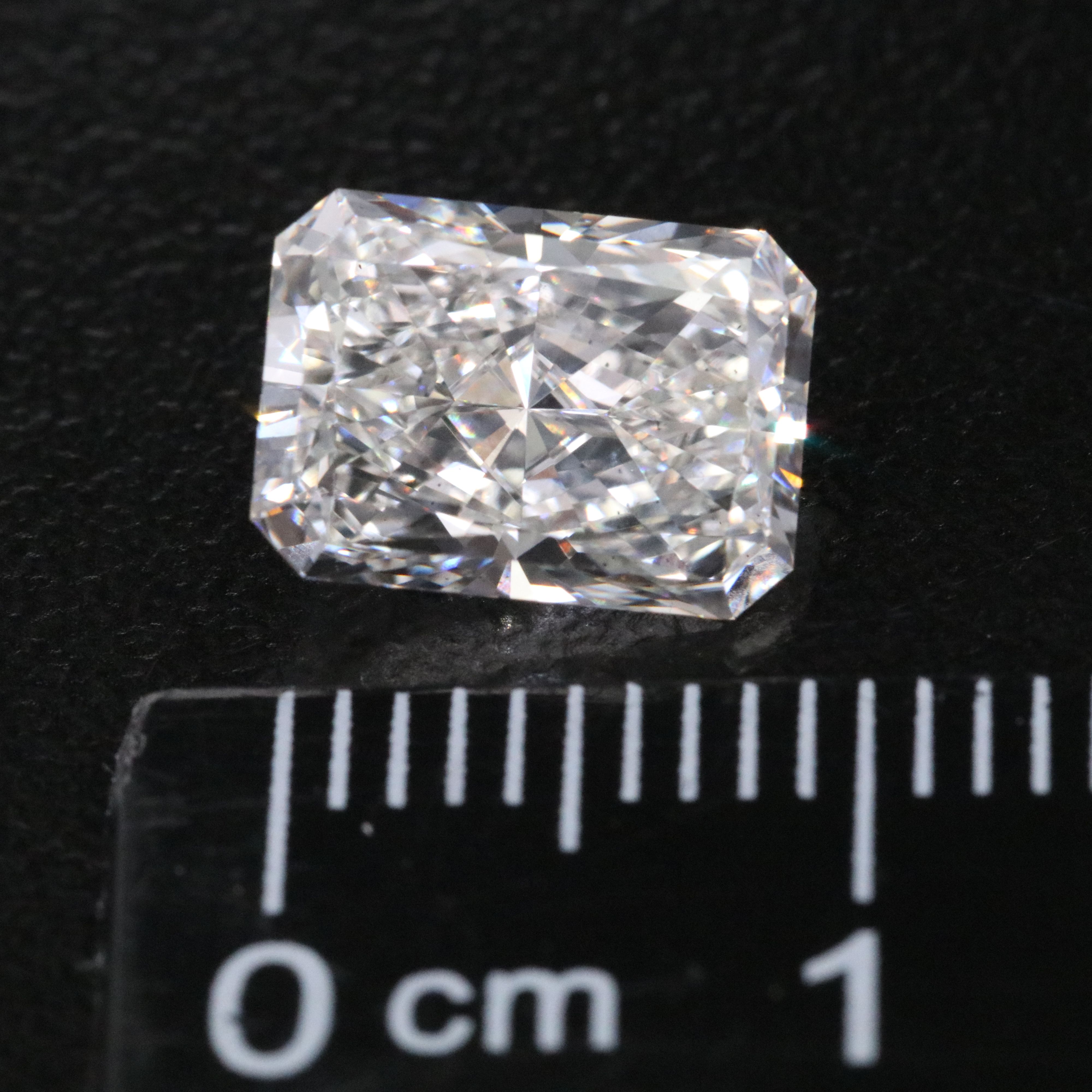 Loose 2.55 CT Lab Grown Diamond with IGI Report