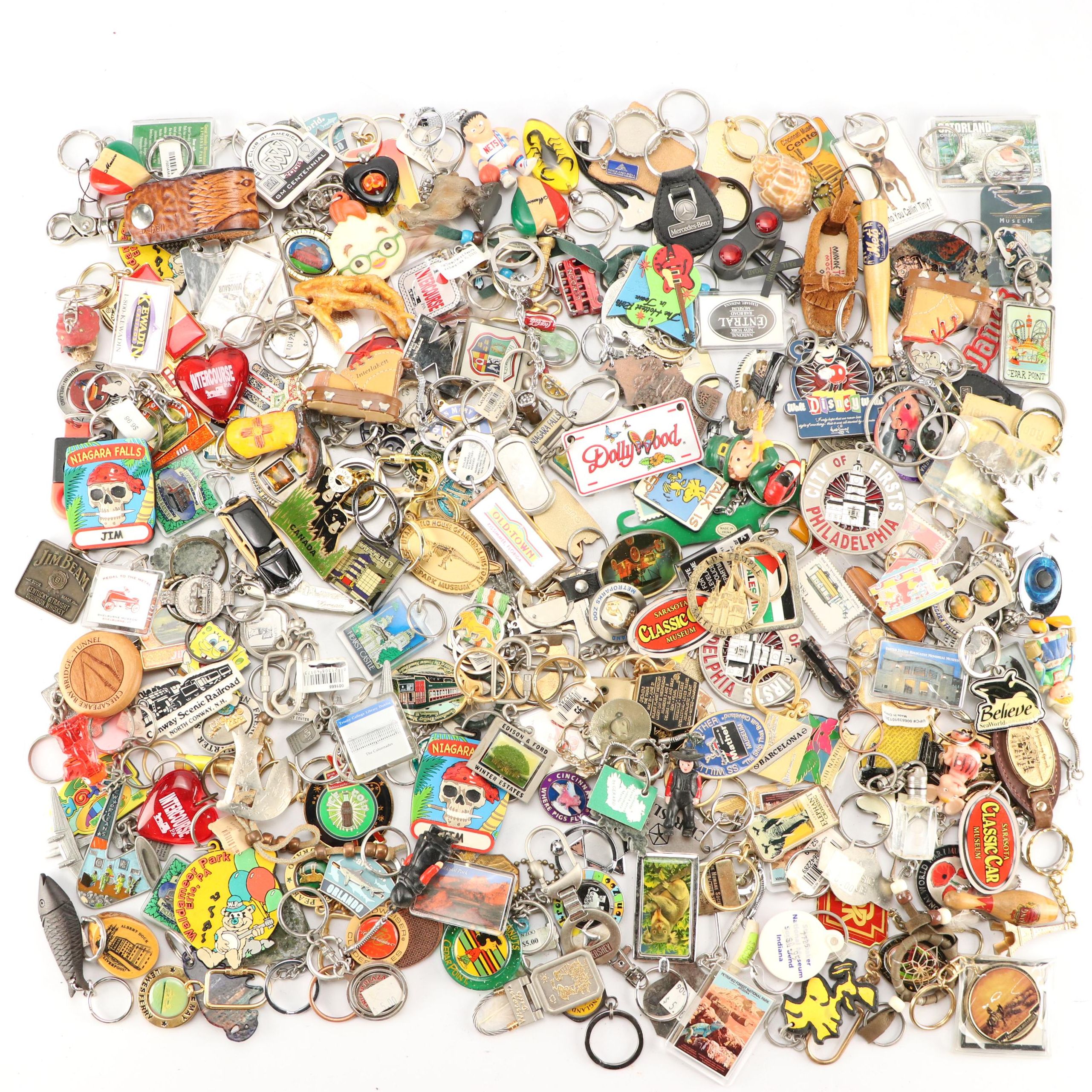 Walt Disney World, Camp Snoopy and More Souvenir Key Chains