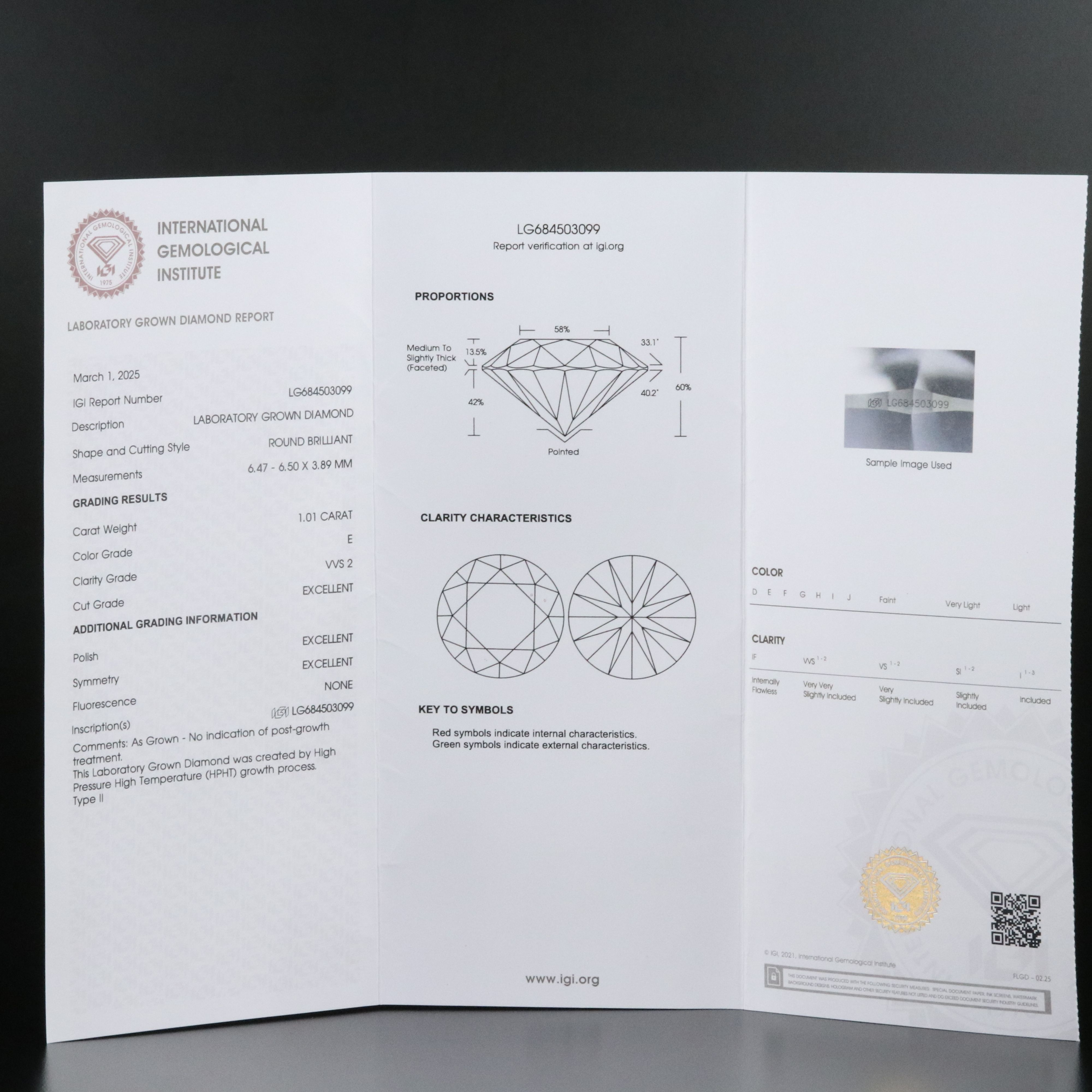 14K 1.01 CT Lab Grown Diamond Solitaire Ring with IGI Report