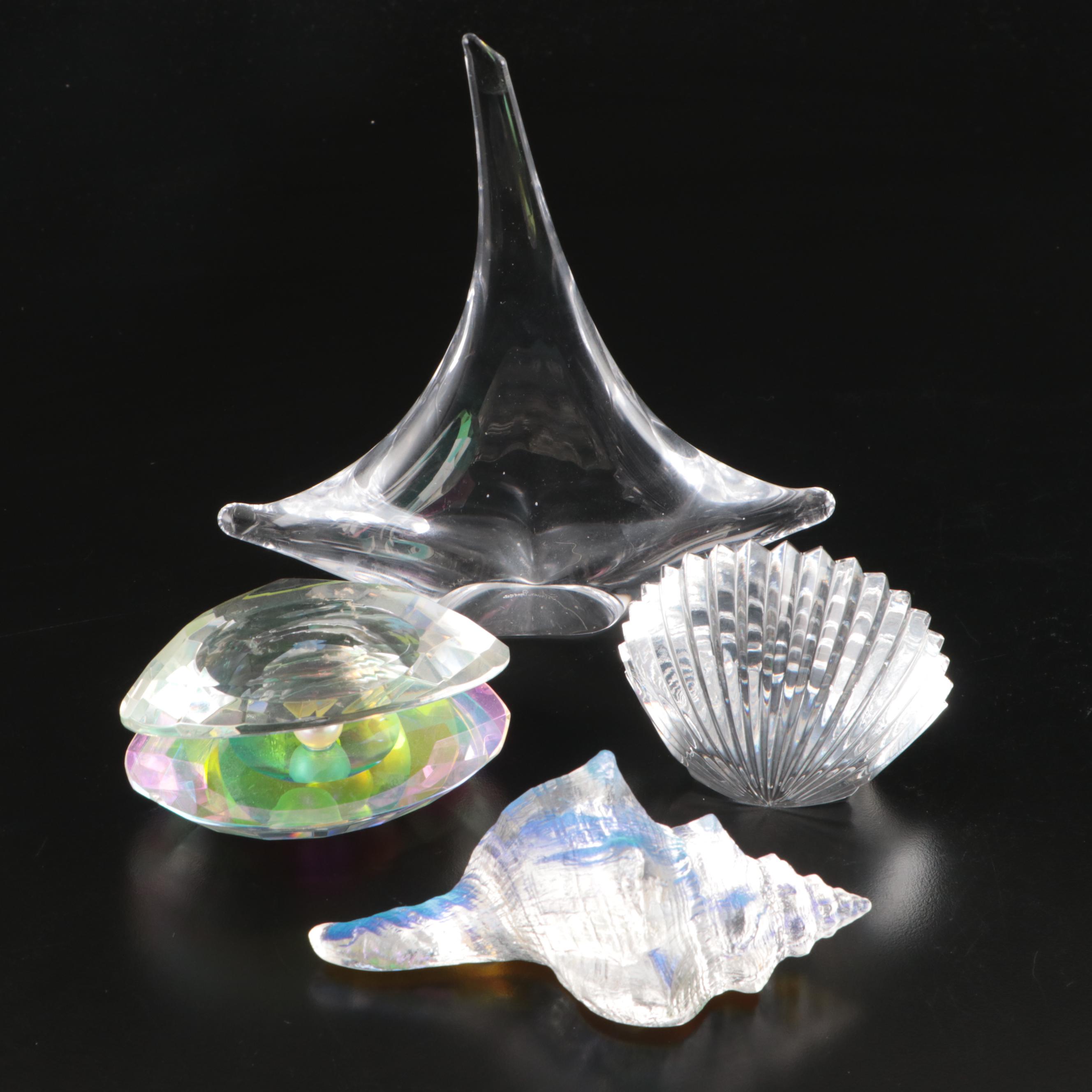 Oleg Cassini Oyster, Simon Pearce Sailboat, and More Paperweights