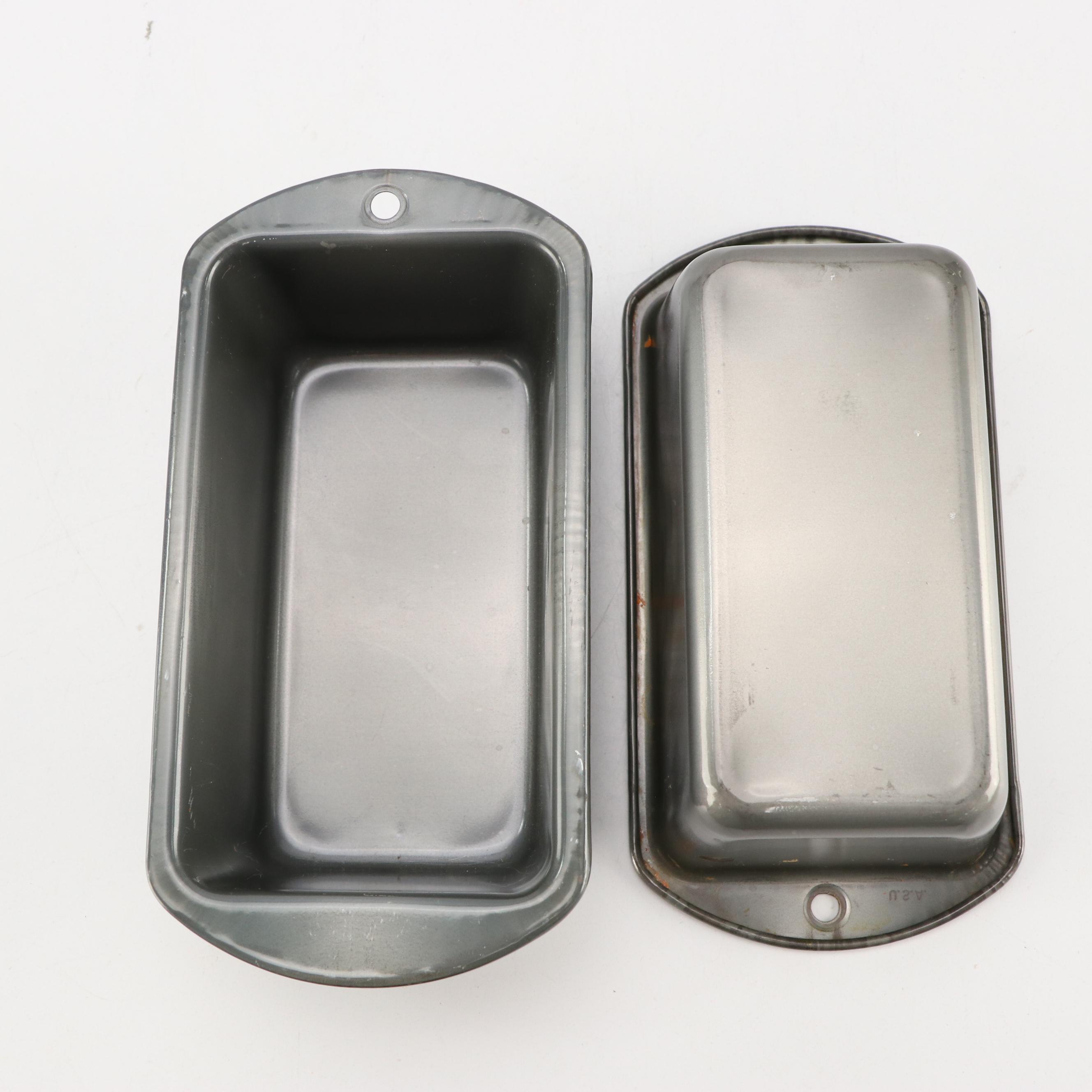 Graniteware and Other Enameled Roasting Pans with Bakeware and Container