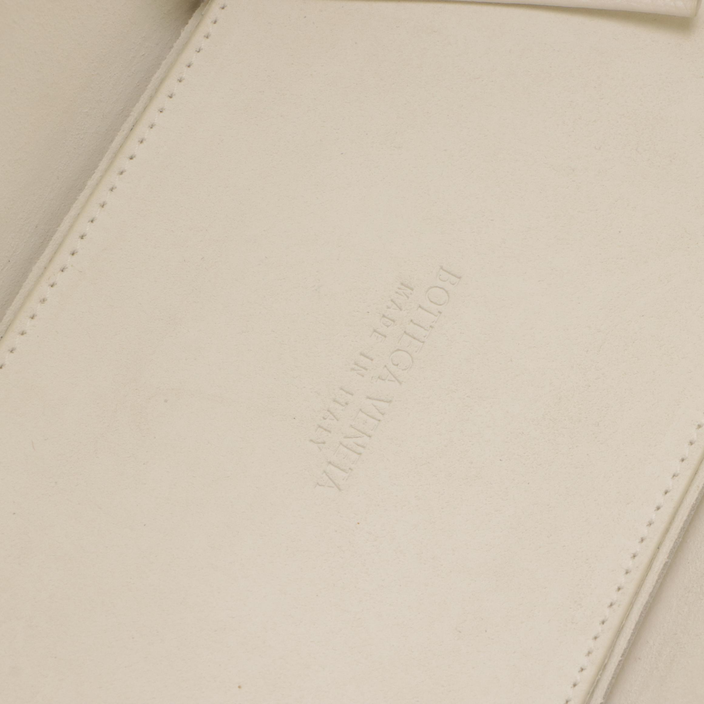 Bottega Veneta Small Arco Tote & Pouch in White Maxi Intrecciato Nappa Leather