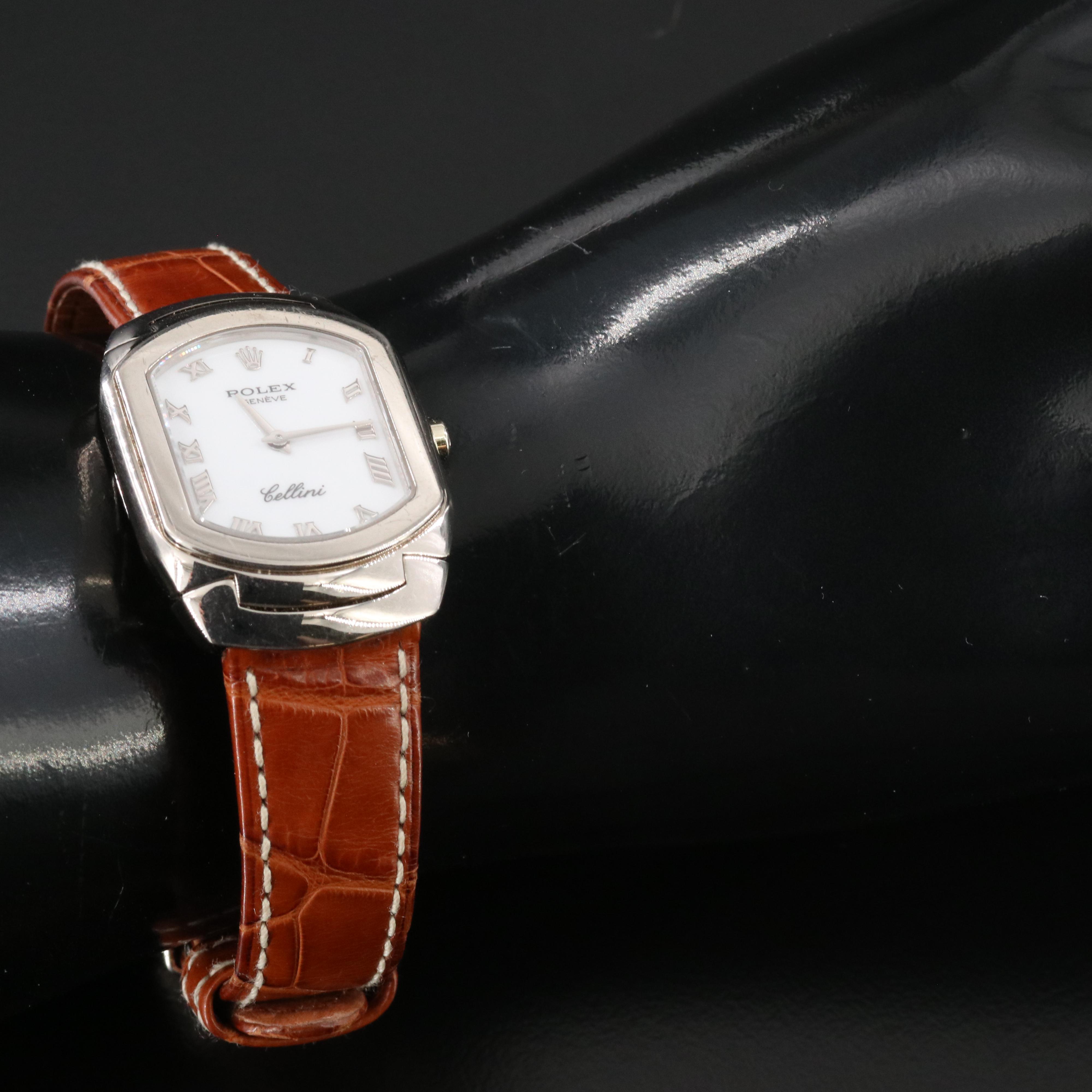 Rolex Cellini 6631 White 25mm 18K Gold Quartz Watch