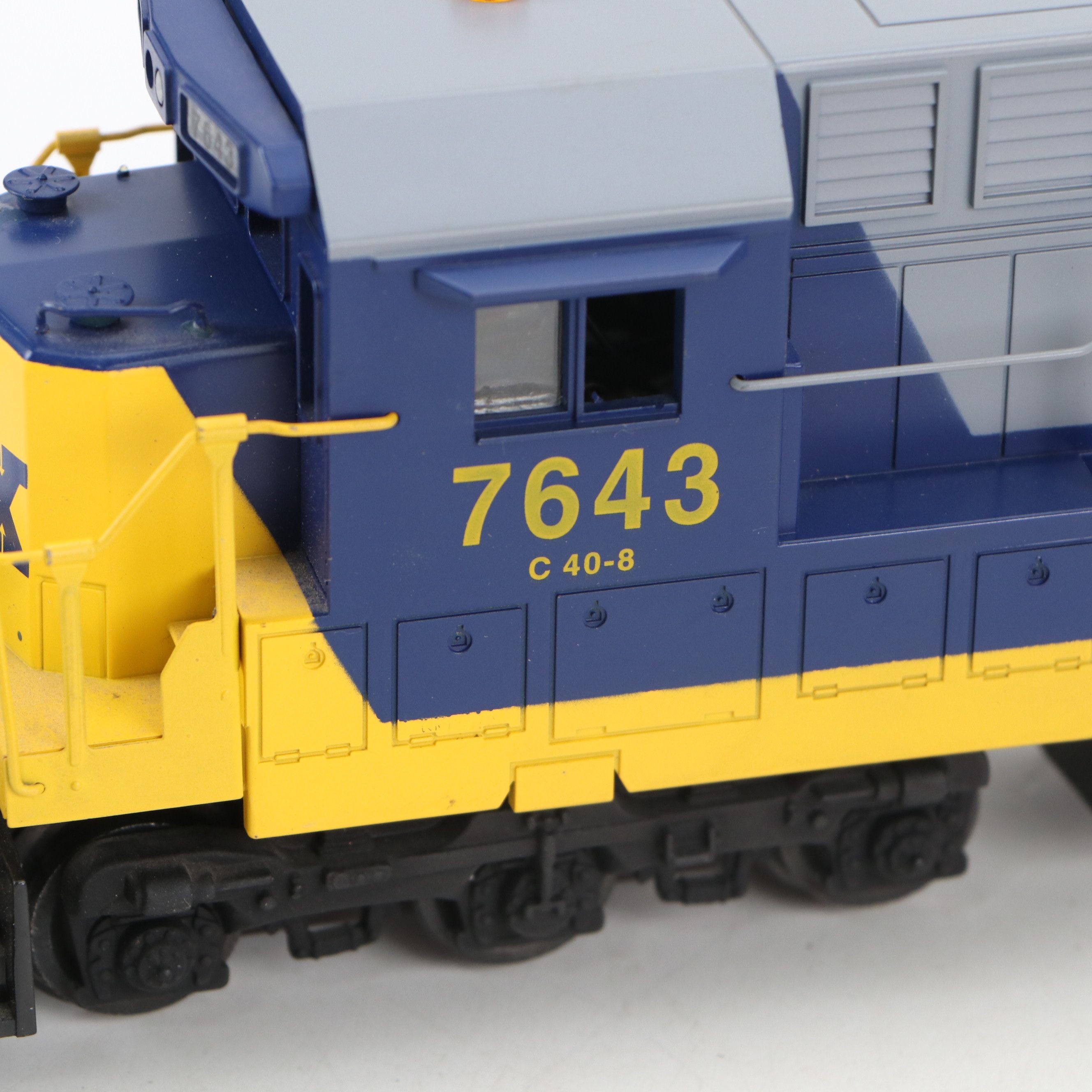 Lionel Electric Trains CSX Diesel Locomotive
