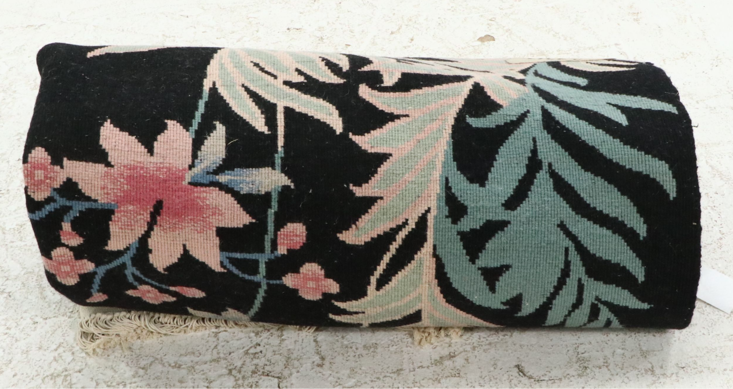 5'6 x 9'3 Hand-Knotted and Carved Chinese Tropical Style Area Rug